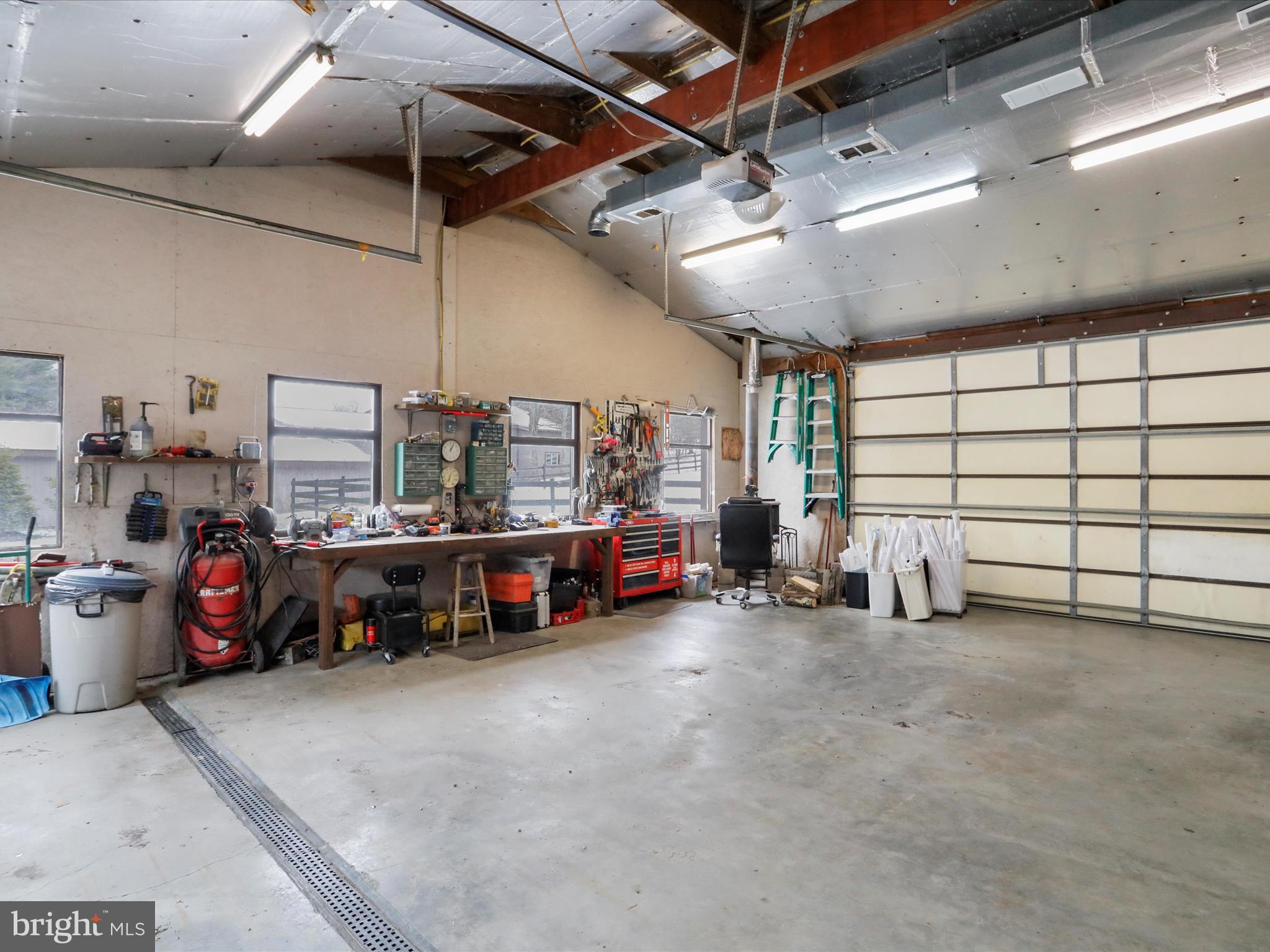 DEEP CREEK LAKE - Residential