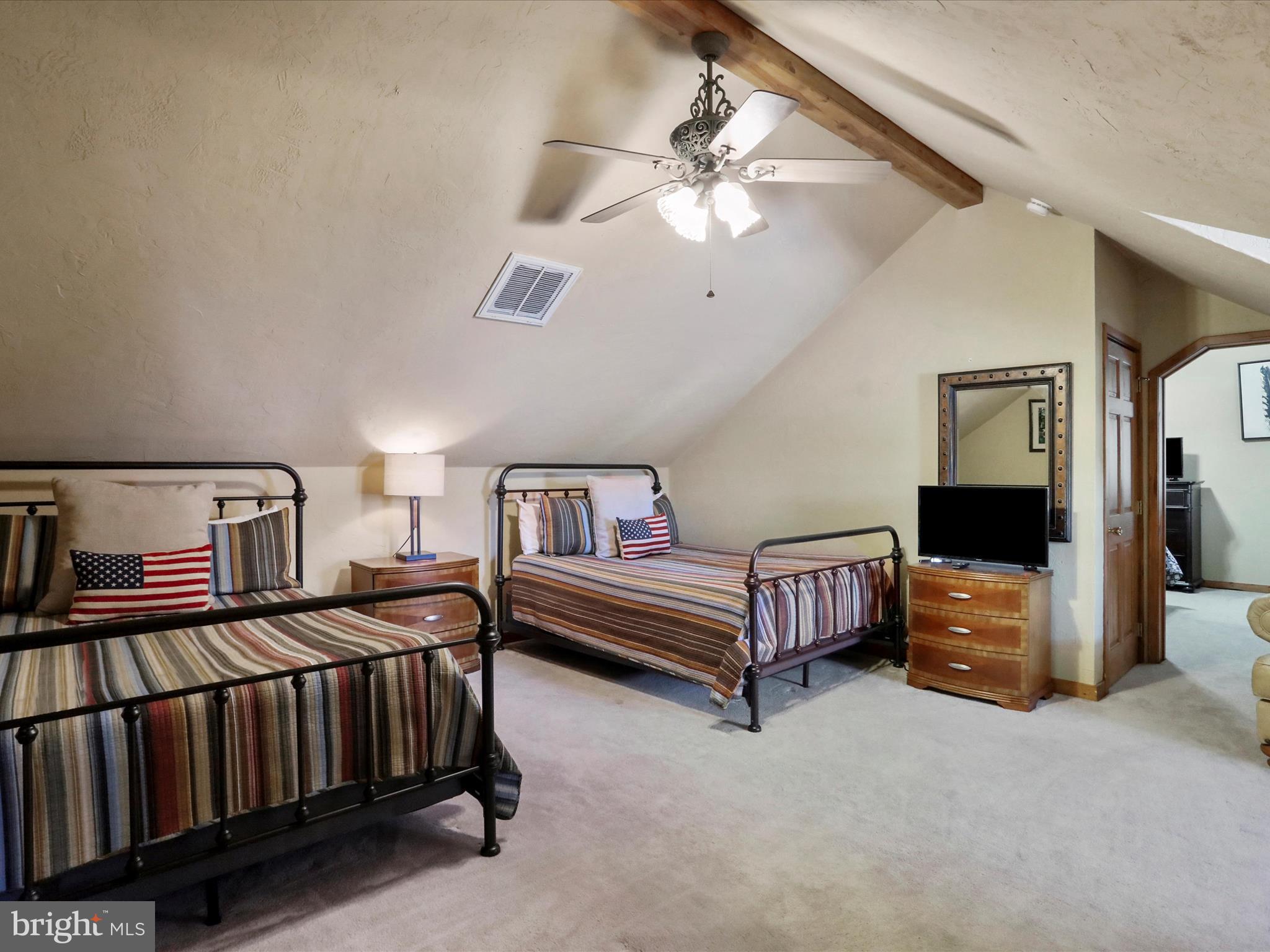 DEEP CREEK LAKE - Residential