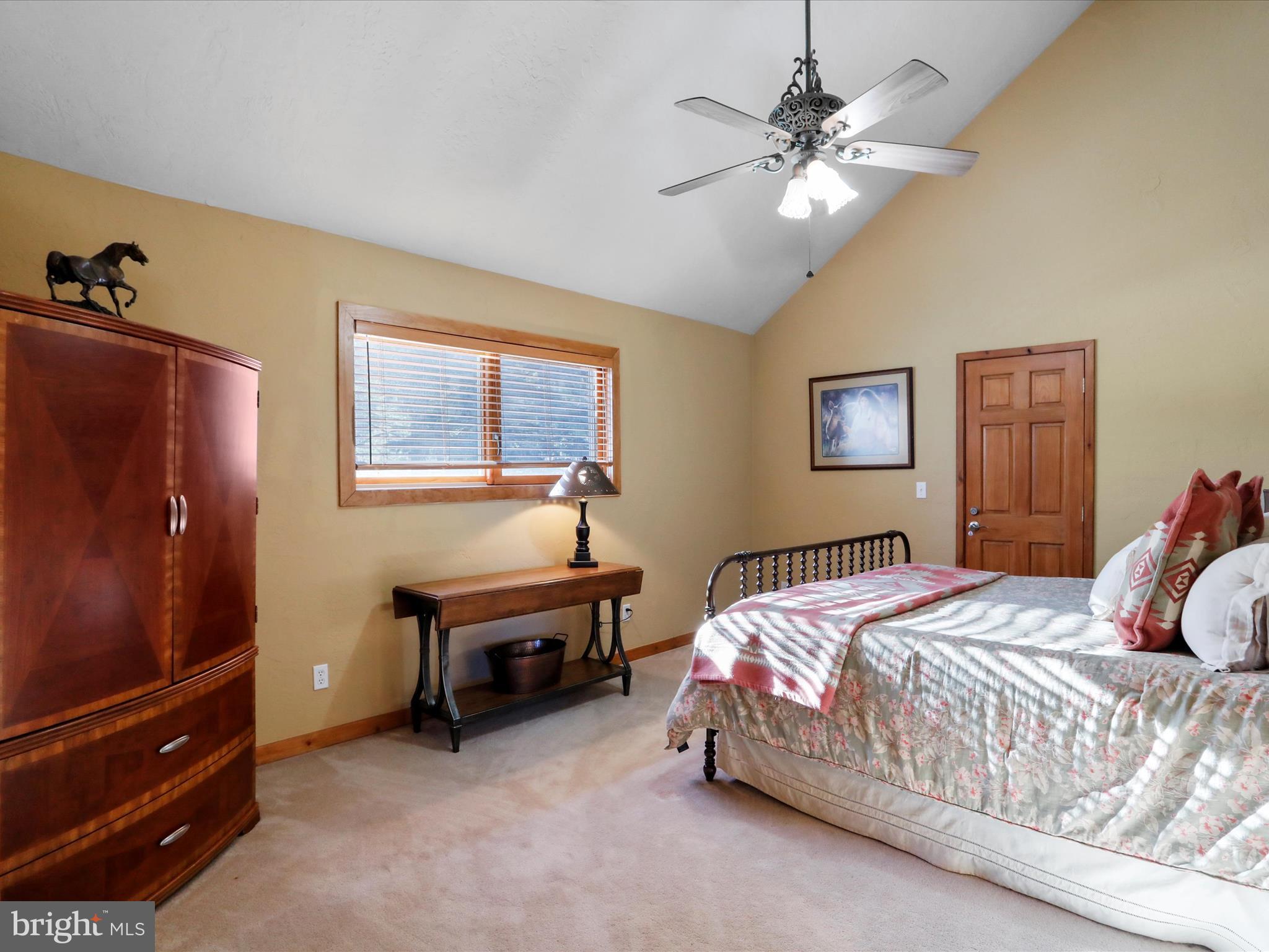 DEEP CREEK LAKE - Residential