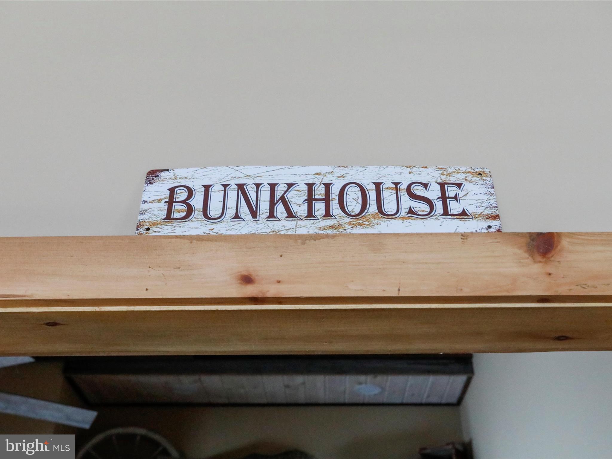 DEEP CREEK LAKE - Residential