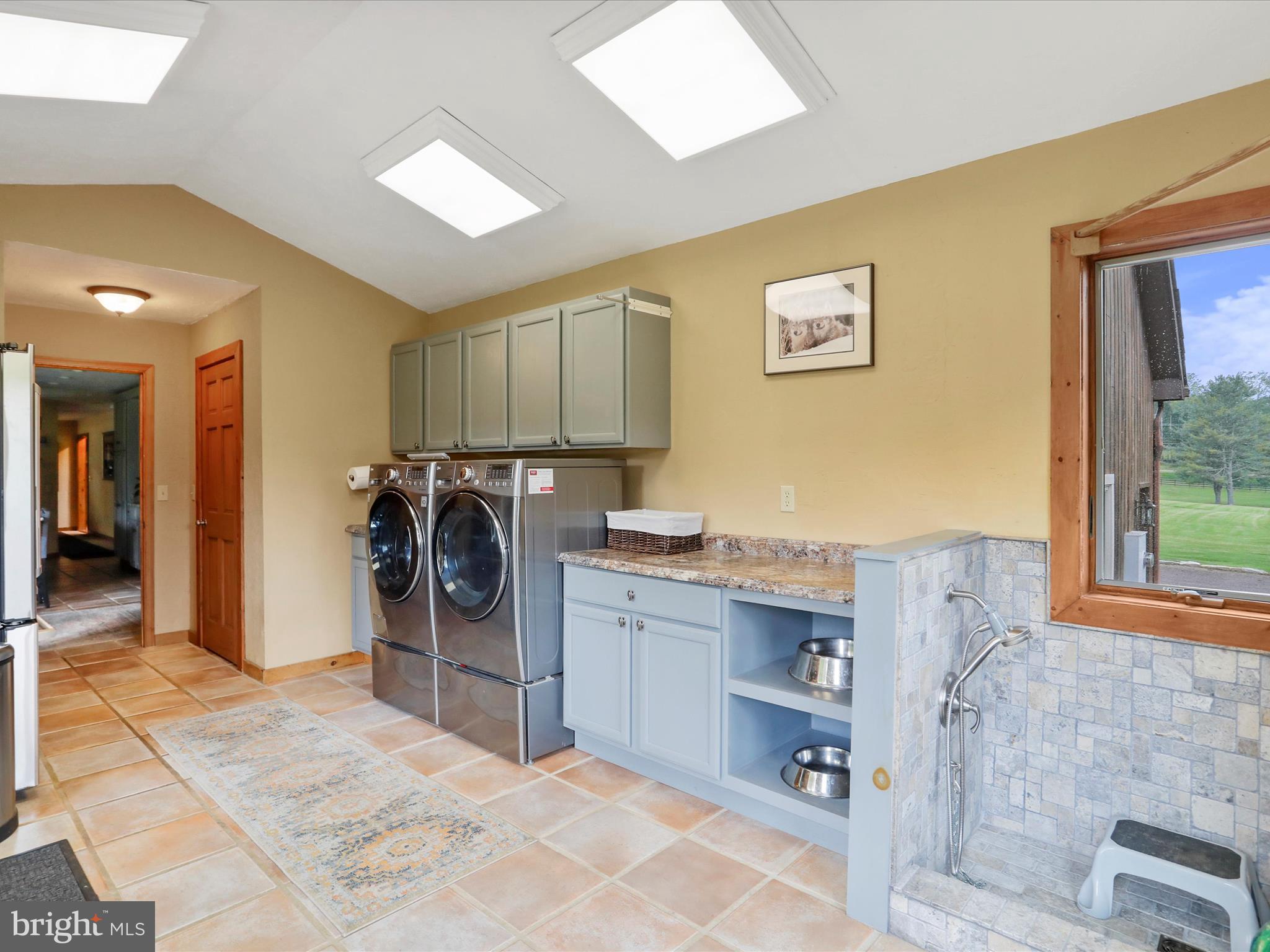 DEEP CREEK LAKE - Residential