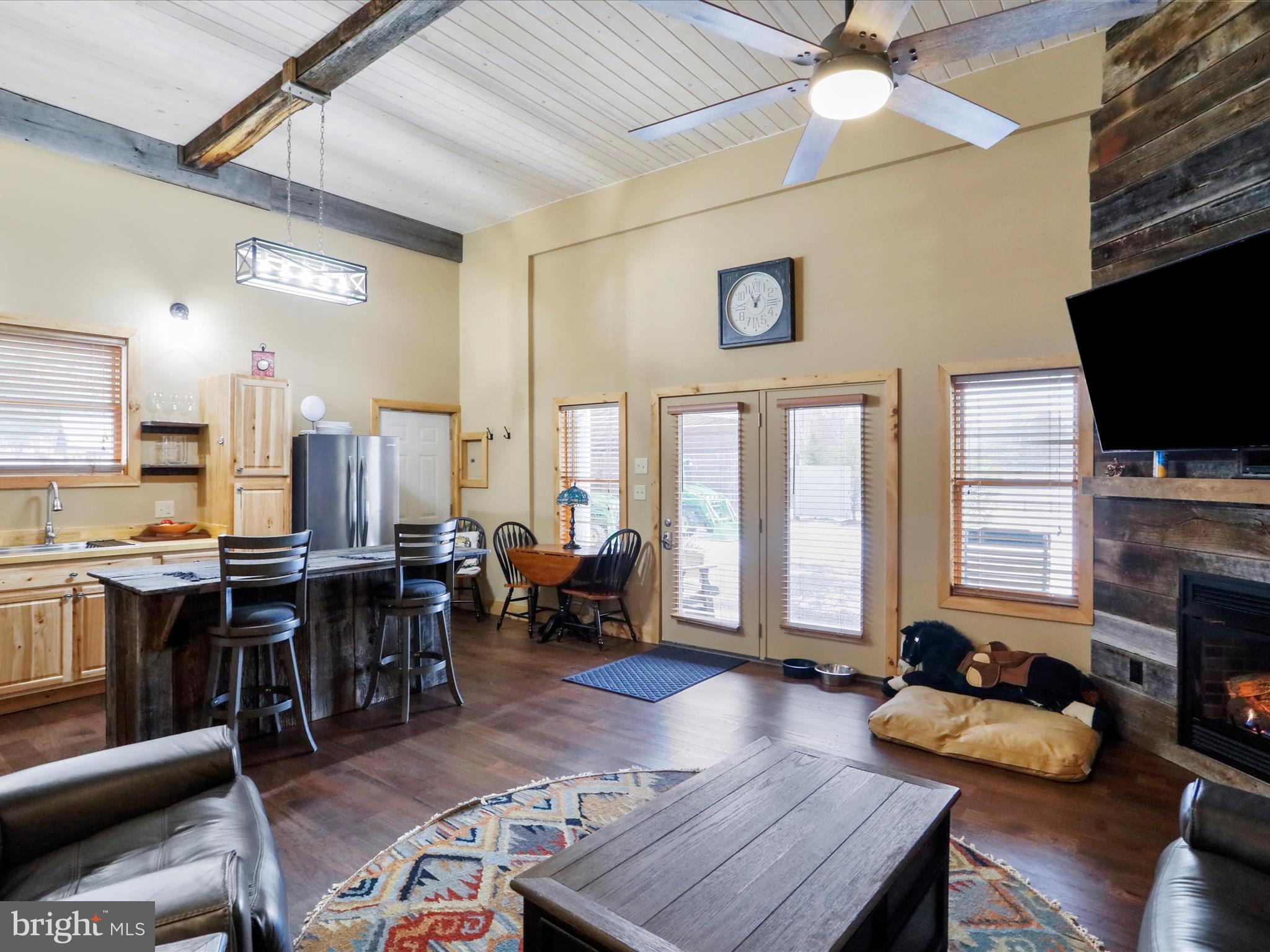 DEEP CREEK LAKE - Residential