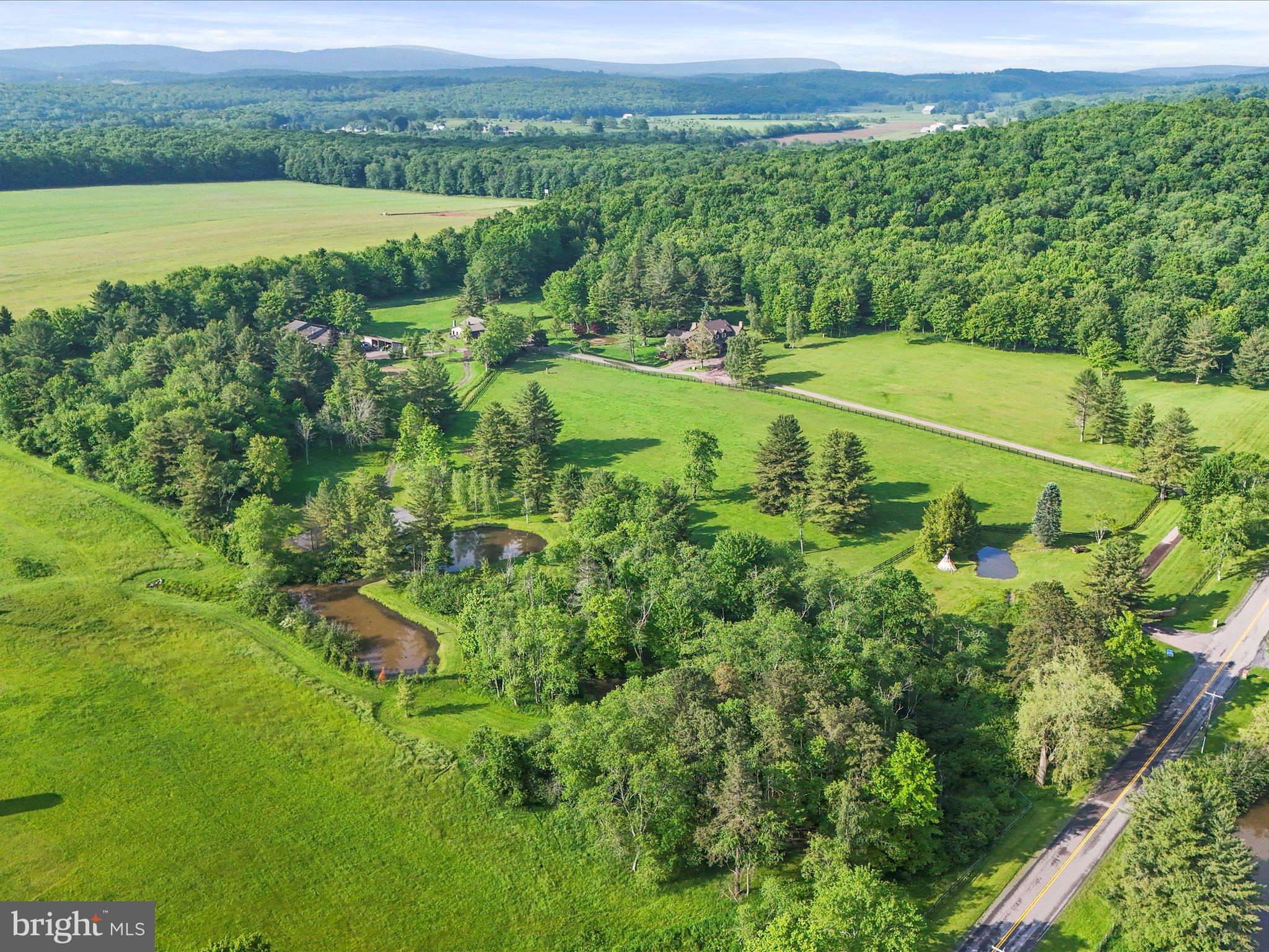 DEEP CREEK LAKE - Residential