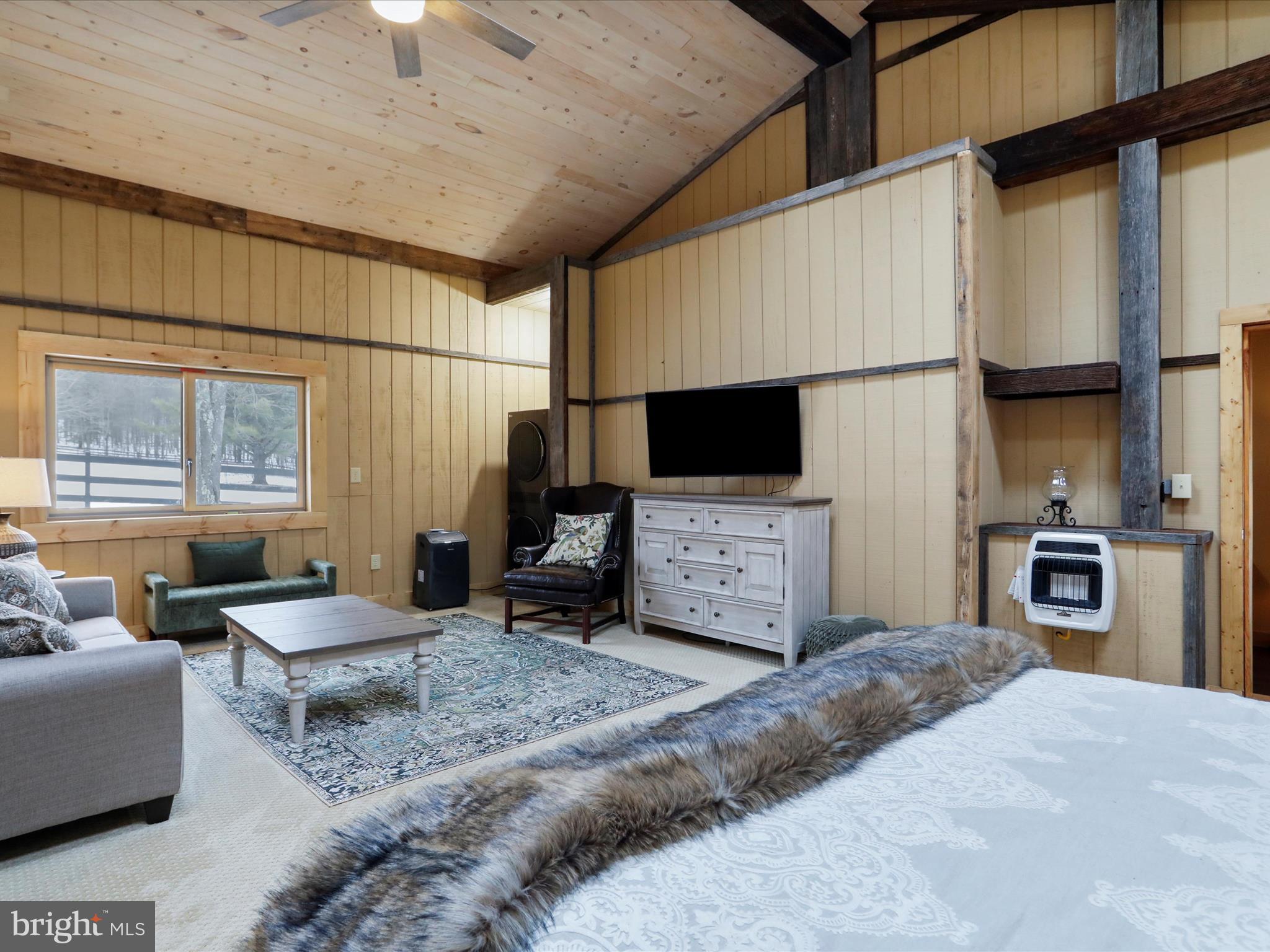 DEEP CREEK LAKE - Residential