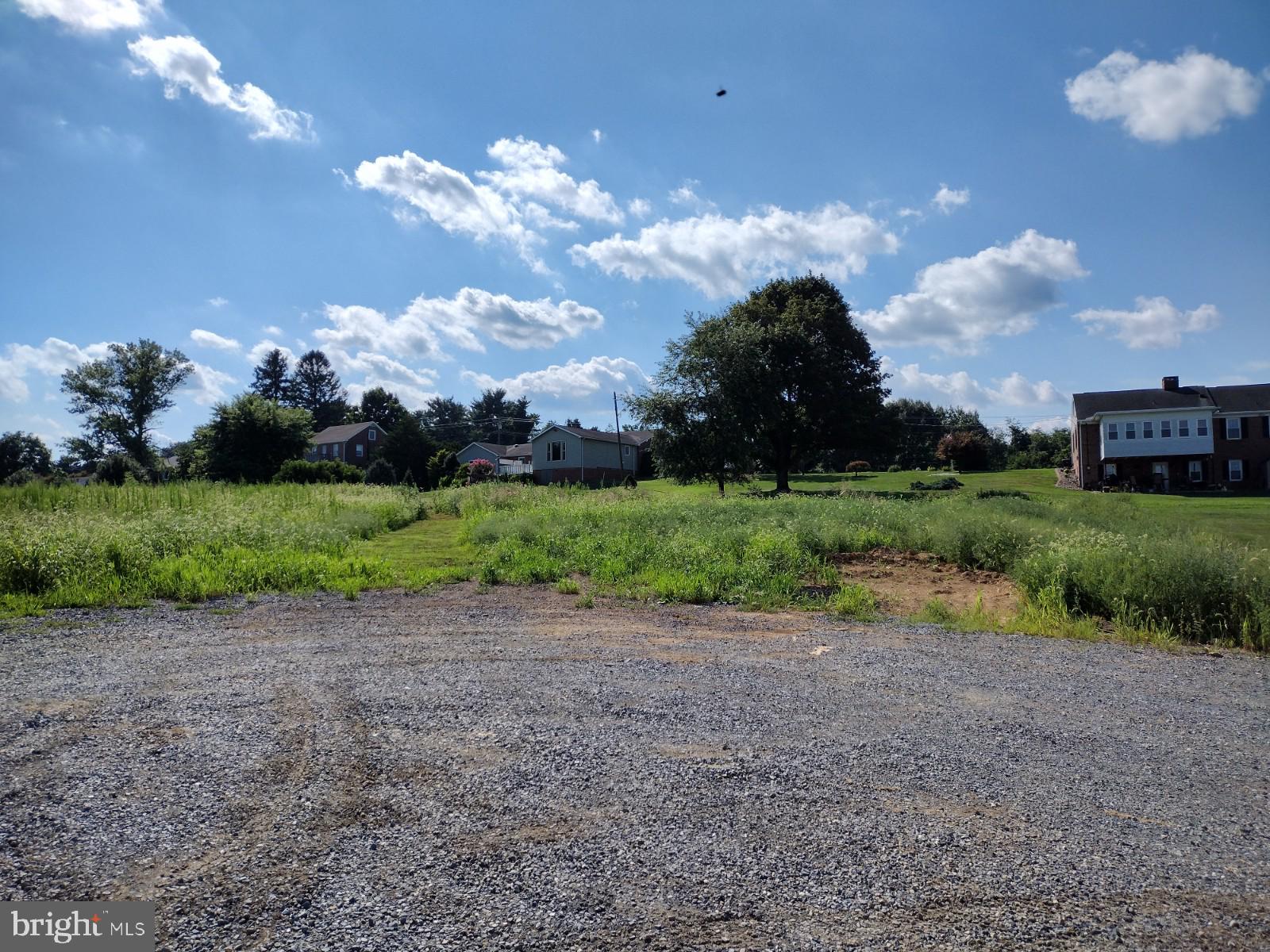 SPRING VALLEY ESTATES - Land