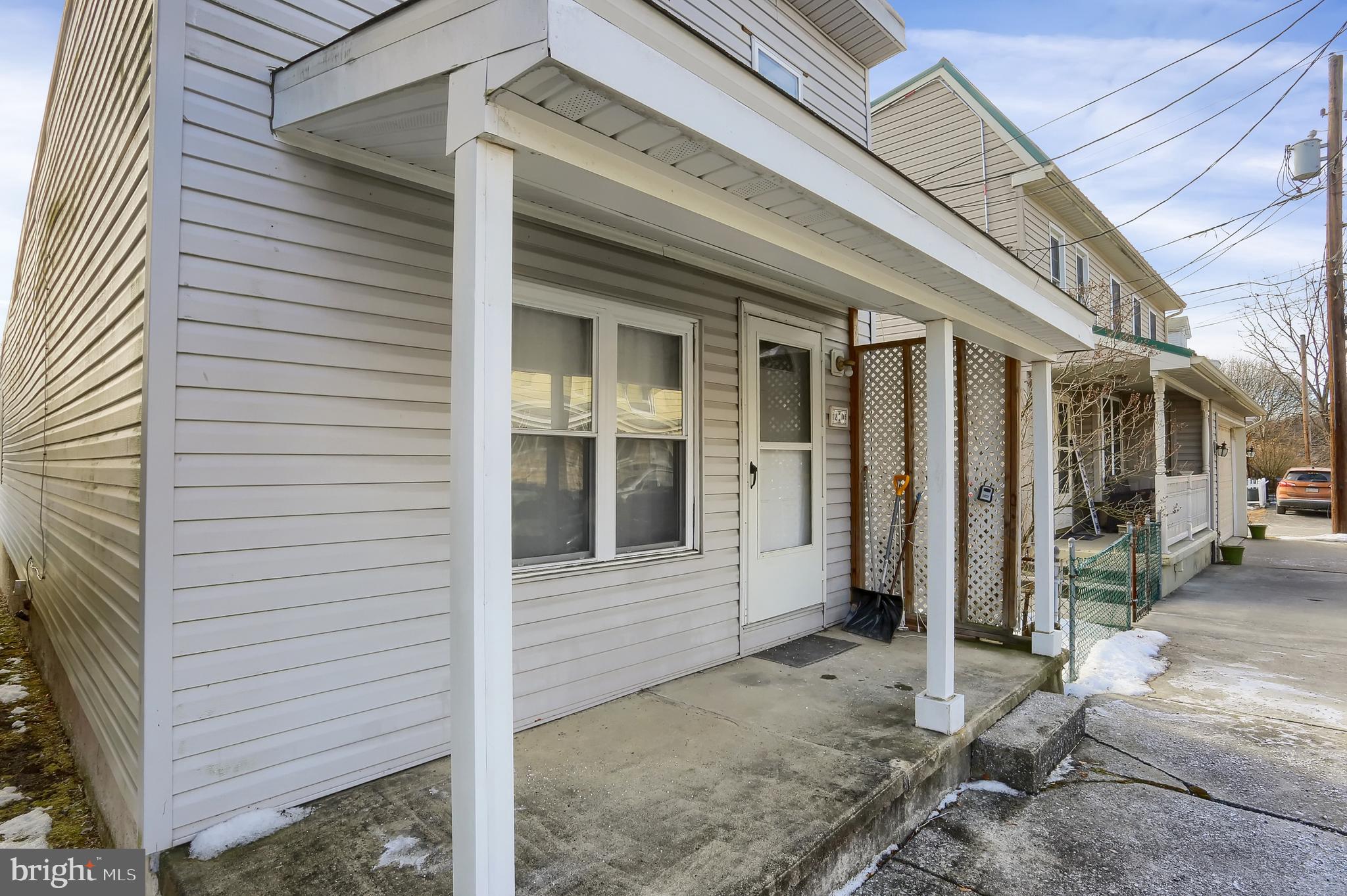 DIENERS HILL - Residential