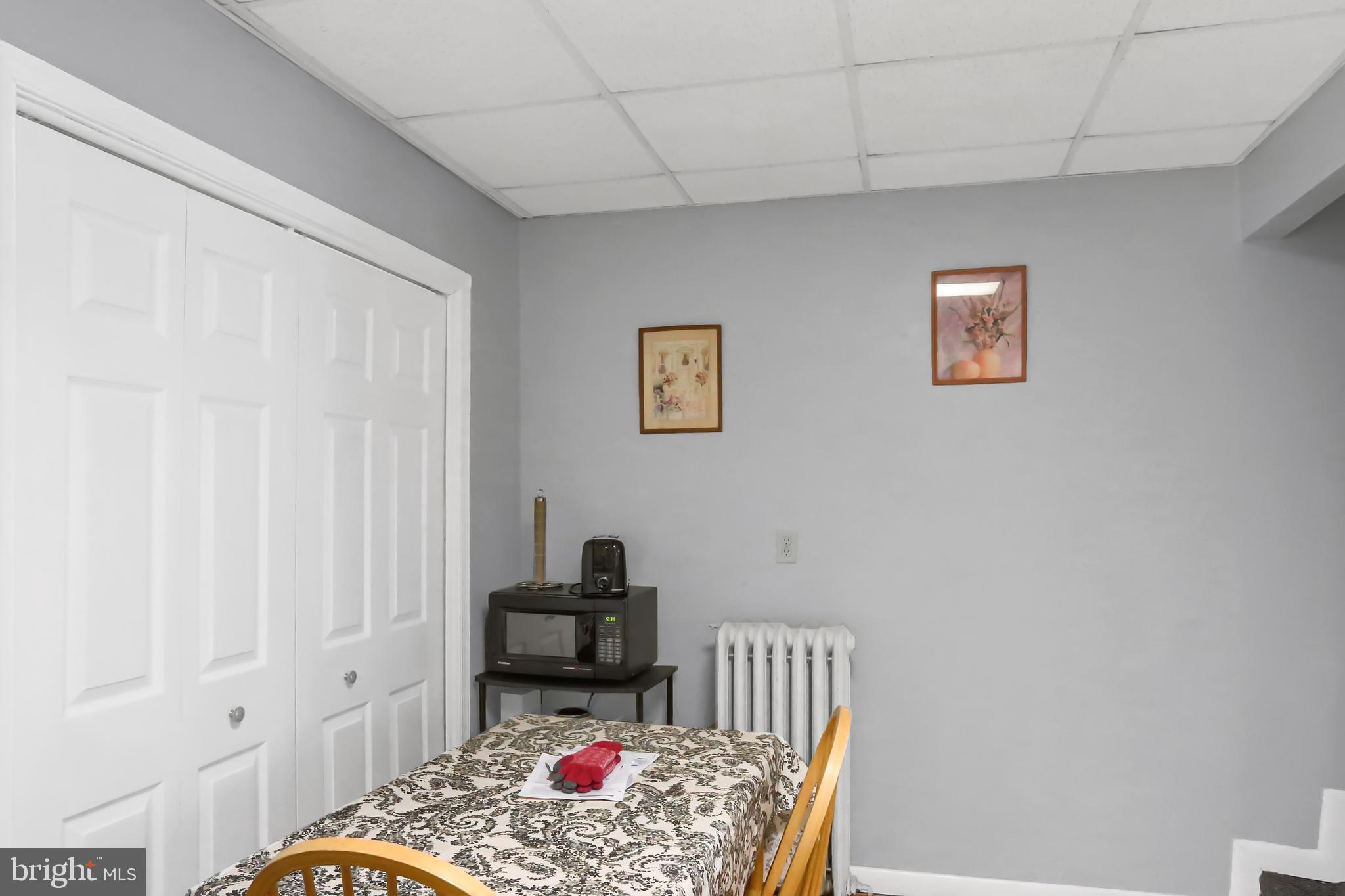 DIENERS HILL - Residential