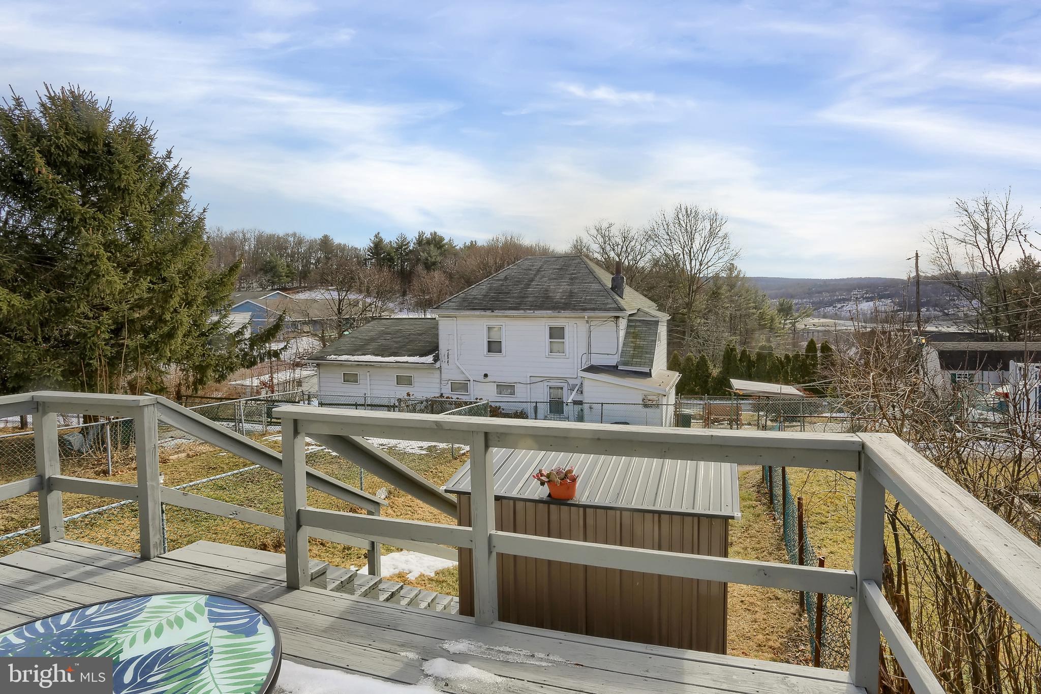 DIENERS HILL - Residential