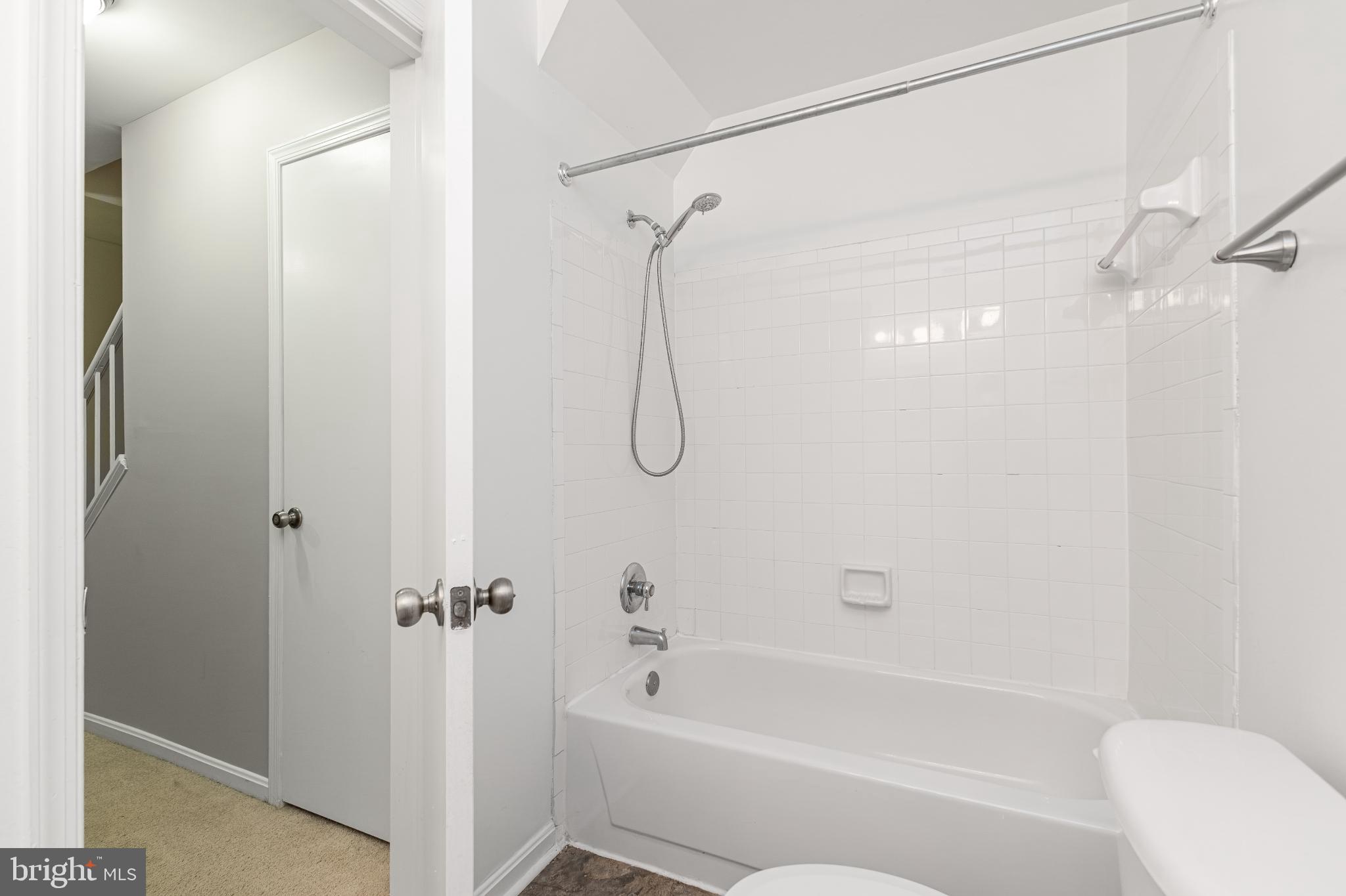 STONINGTON          PH 1 - Residential