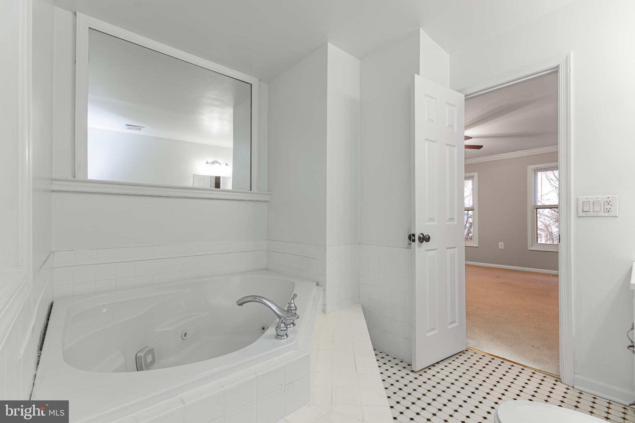 STONINGTON          PH 1 - Residential