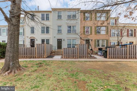 7438 EMERALD DRIVE MANASSAS VA 20109