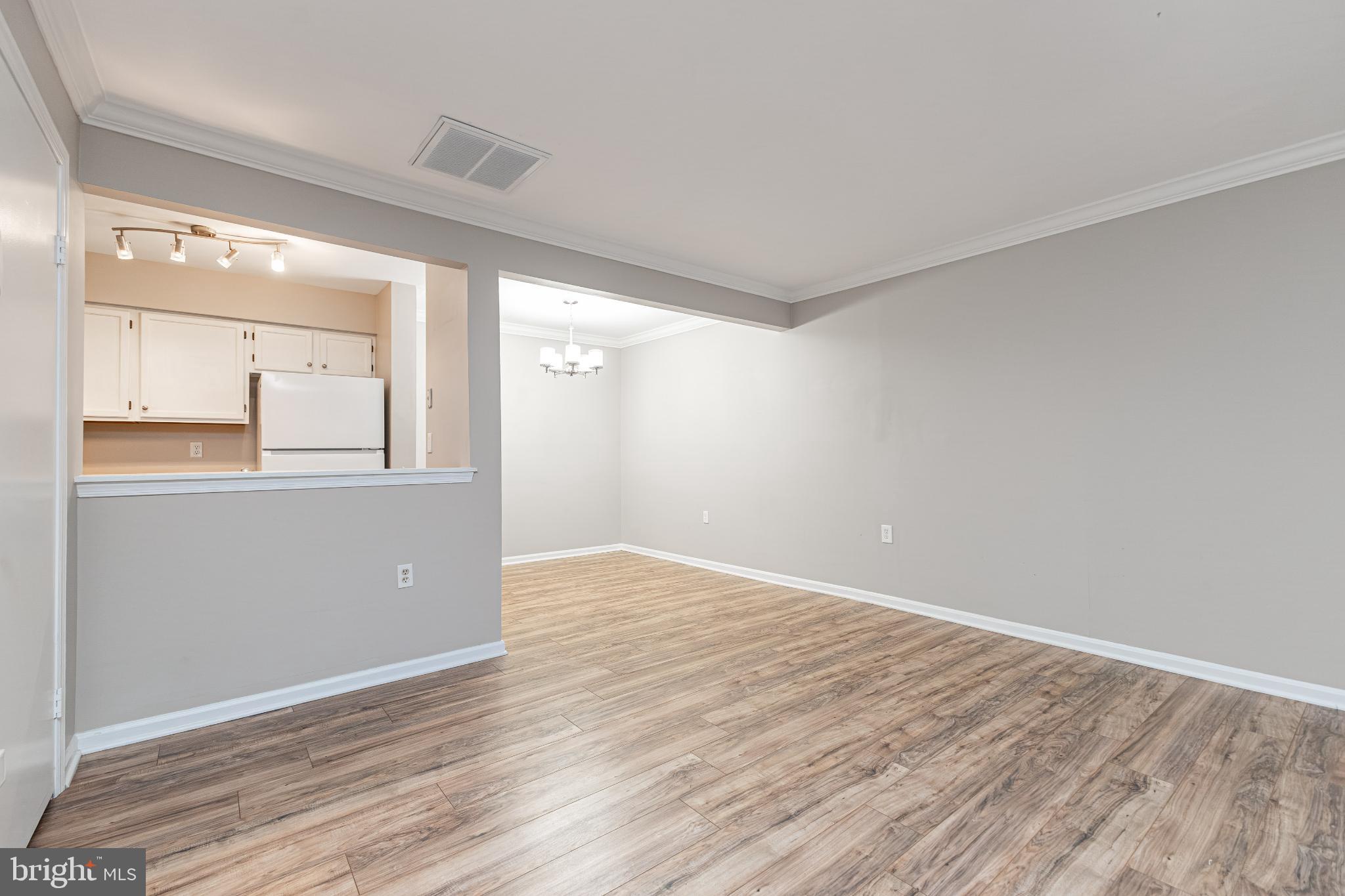 STONINGTON          PH 1 - Residential