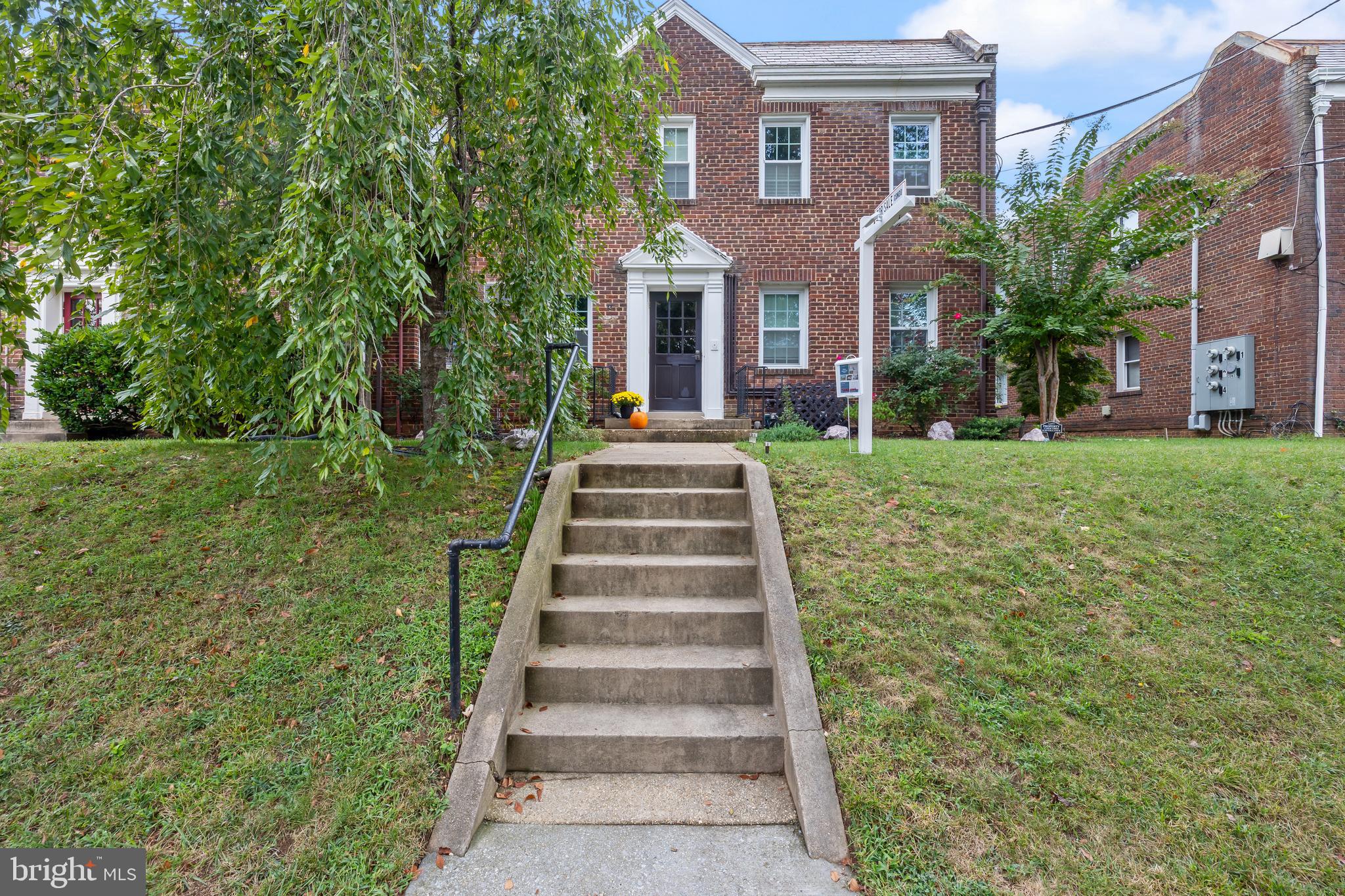 2228 40TH STREET NW 1