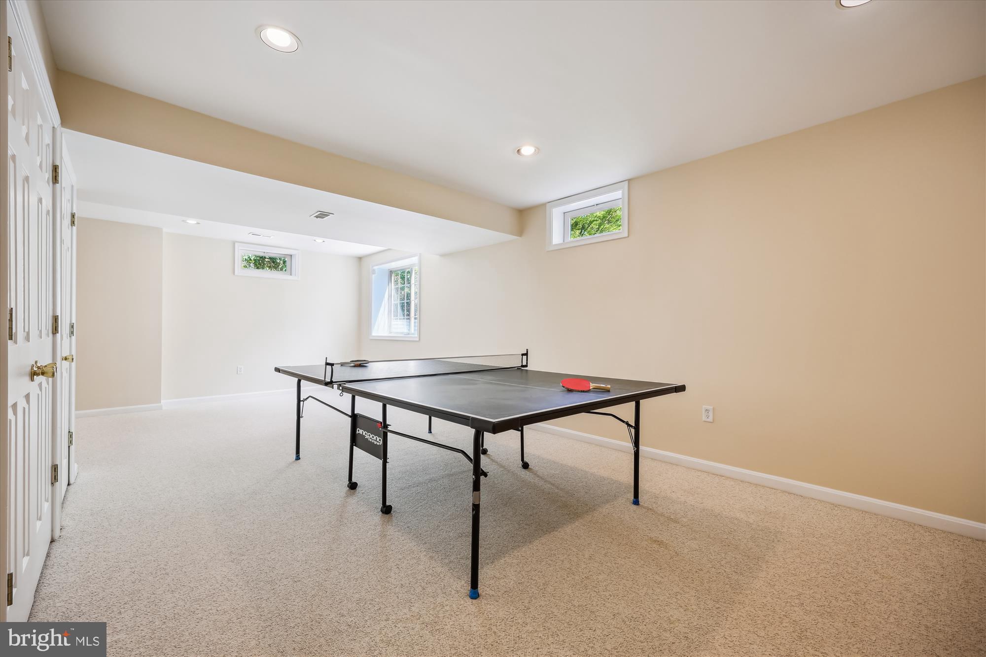 KINGS BRIDGE - Residential