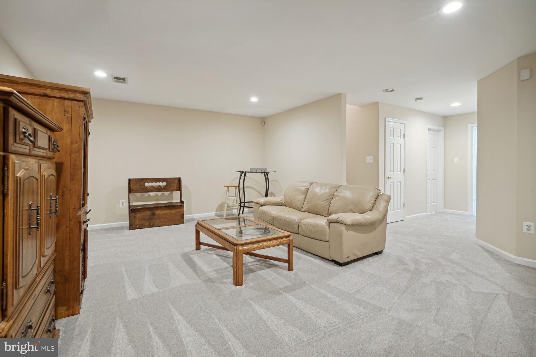 ASHLAND - Residential