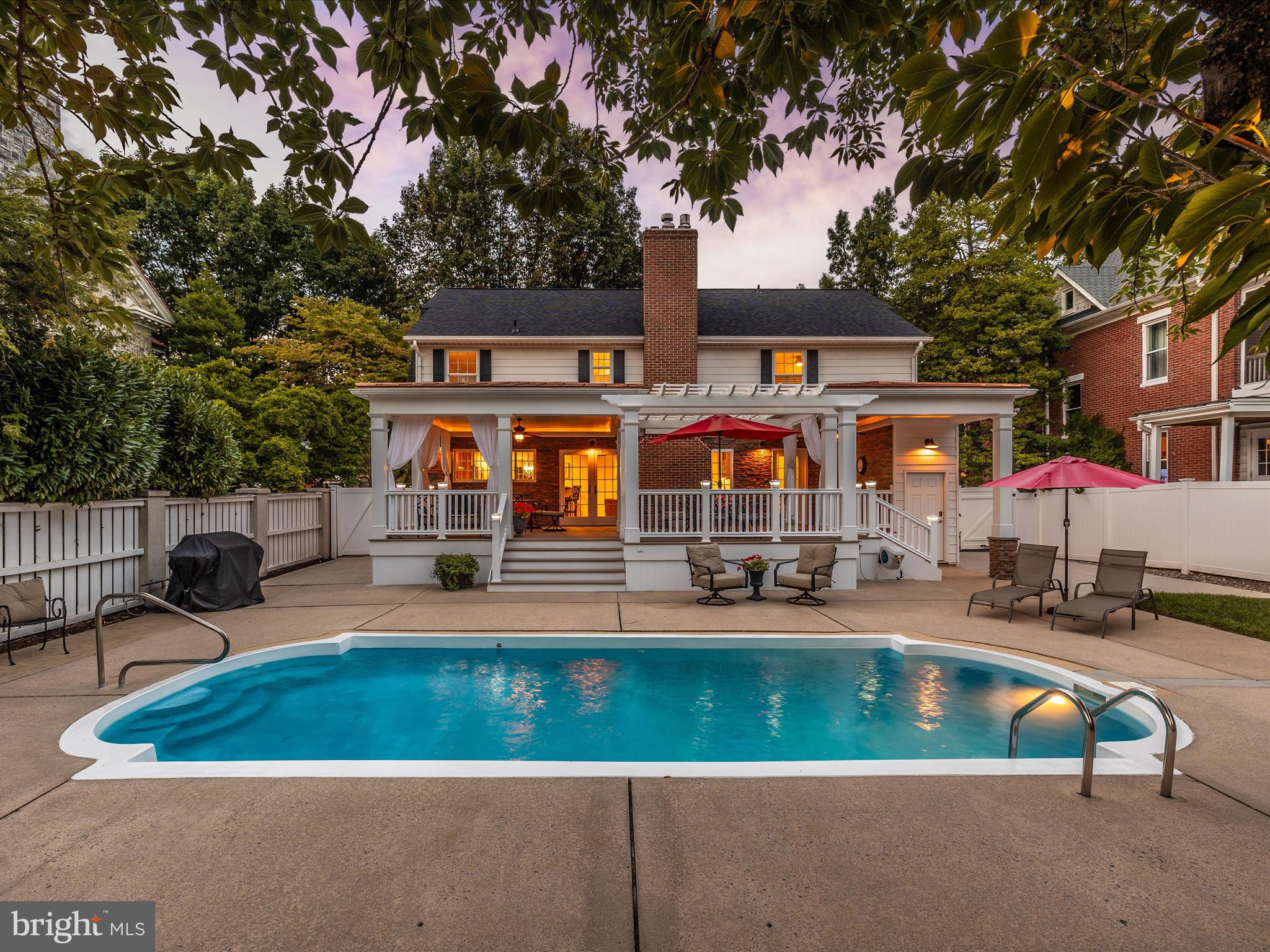 DOWNTOWN FREDERICK - Residential