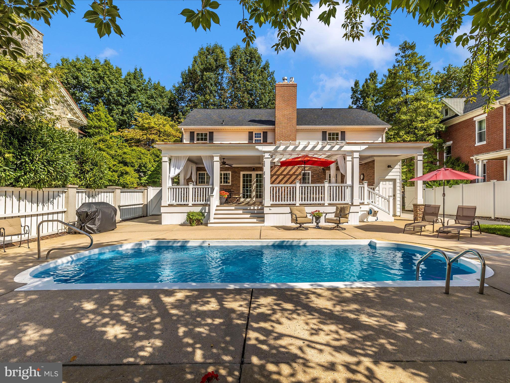 DOWNTOWN FREDERICK - Residential