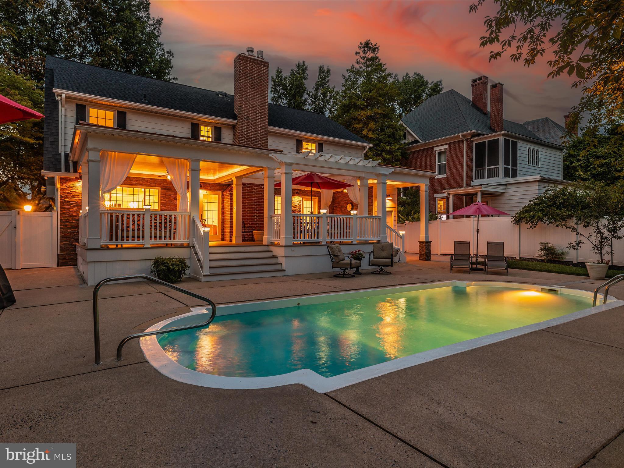 DOWNTOWN FREDERICK - Residential