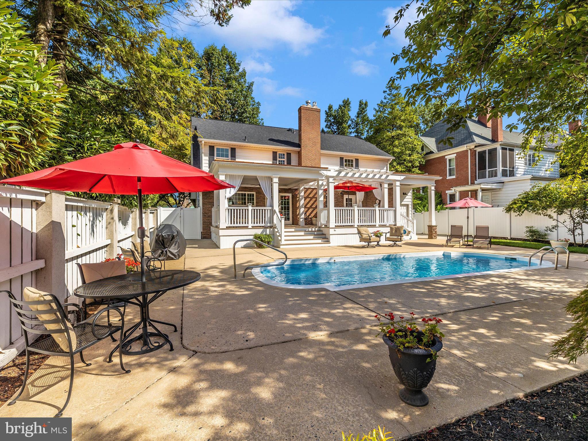 DOWNTOWN FREDERICK - Residential