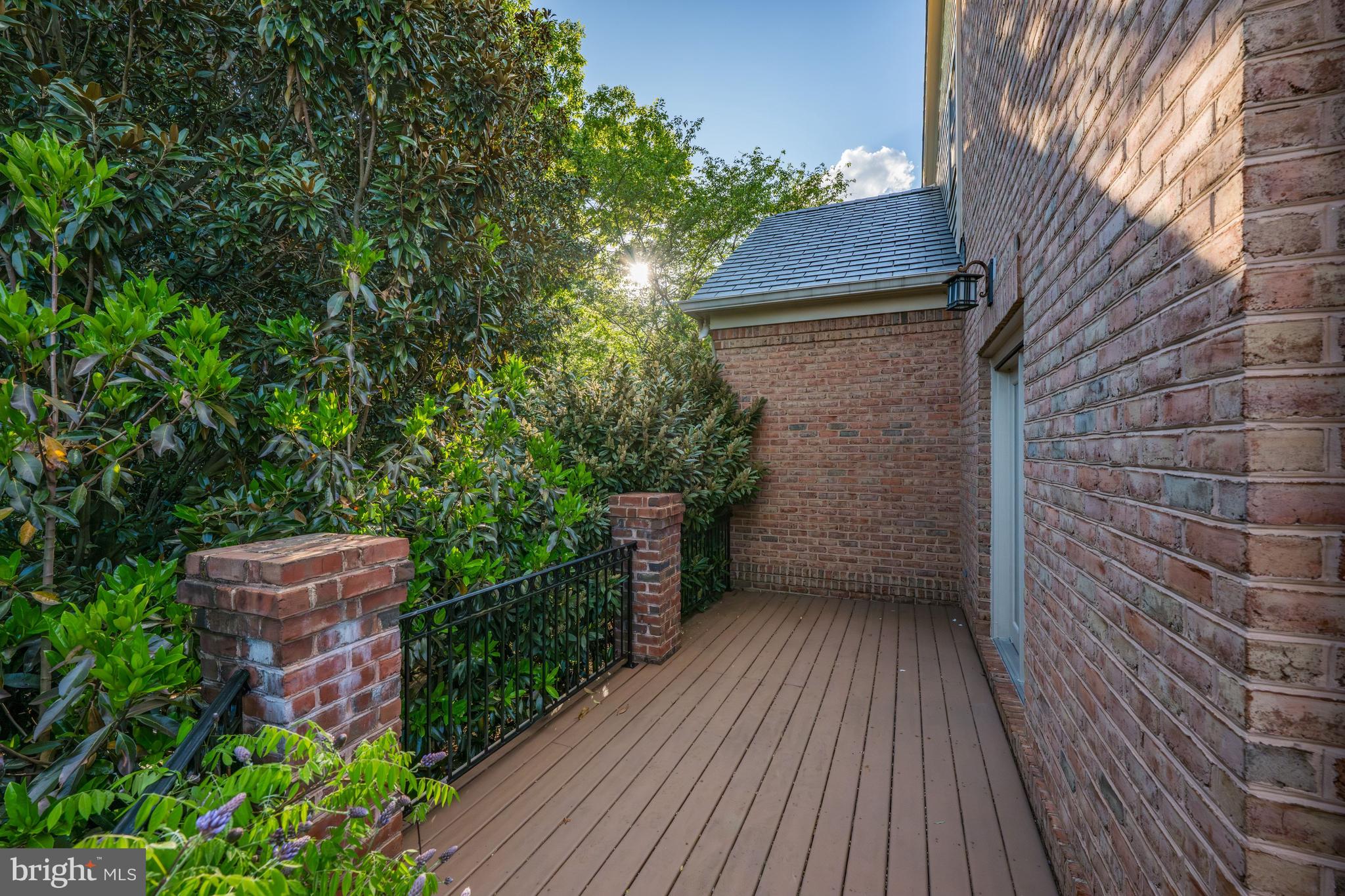 AVENEL - Residential