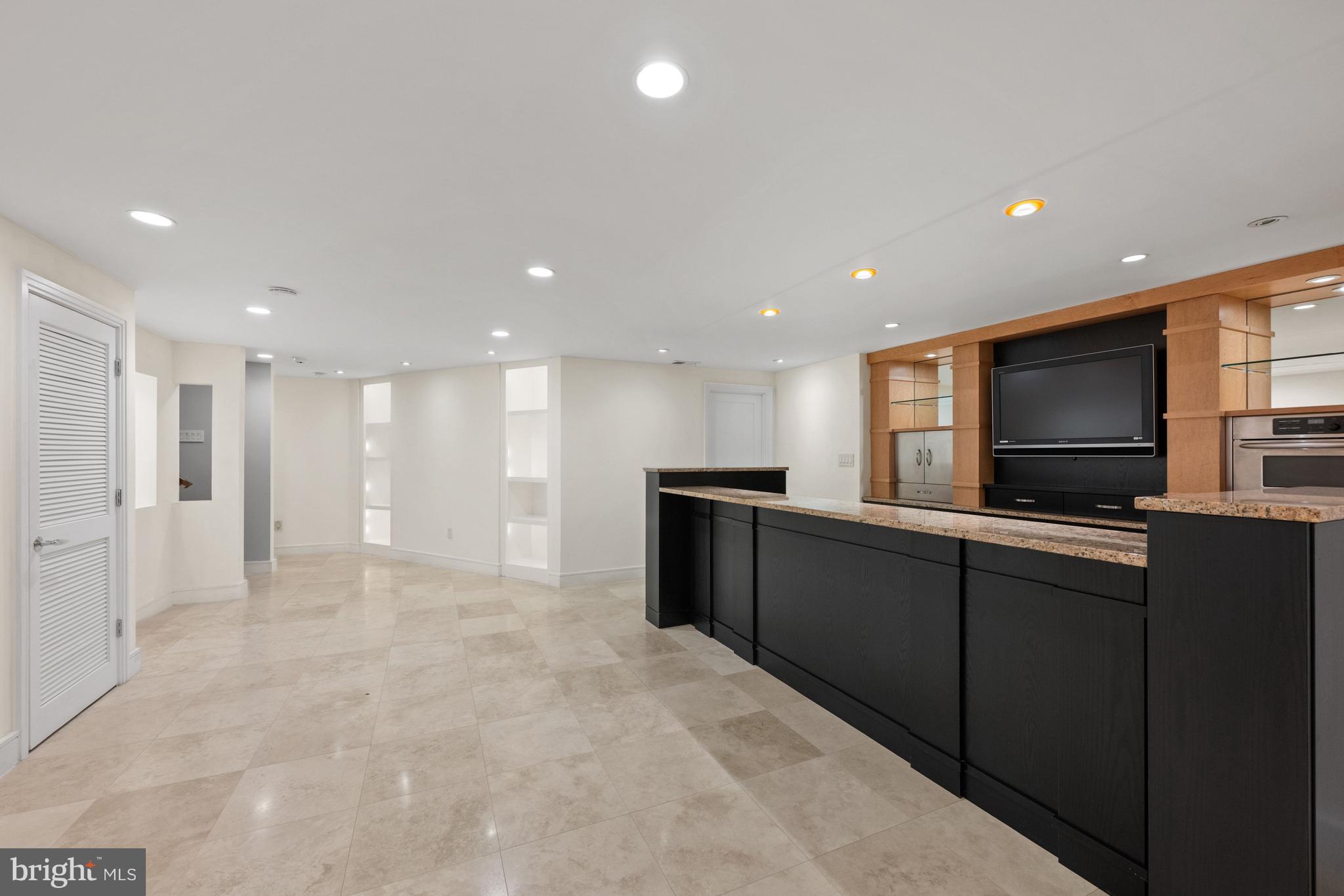 AVENEL - Residential
