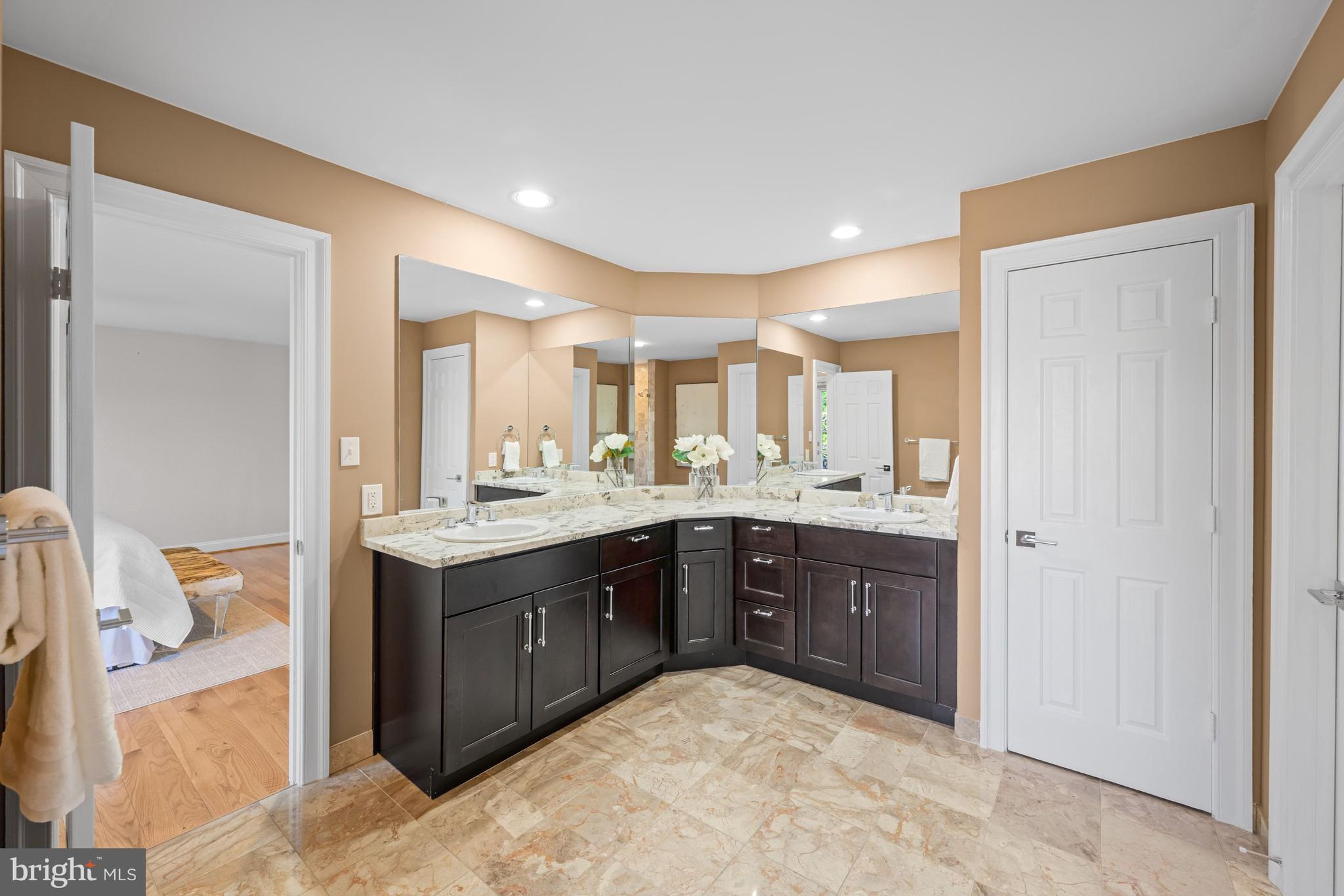 AVENEL - Residential