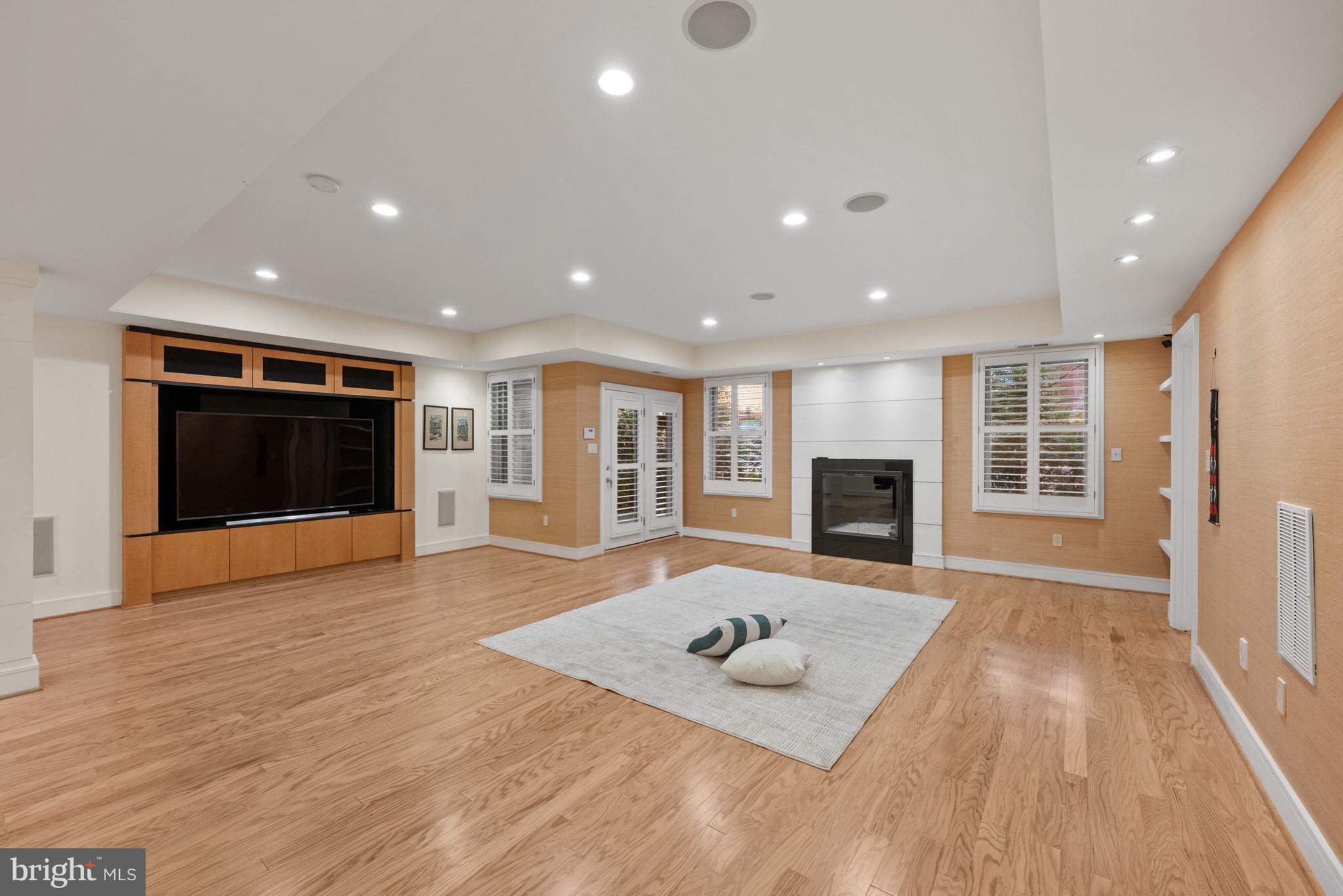 AVENEL - Residential
