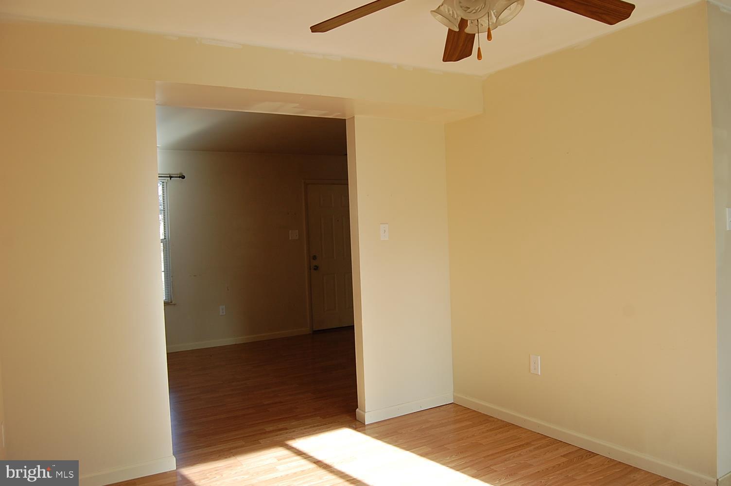 LEXINGTON WOODS - Residential