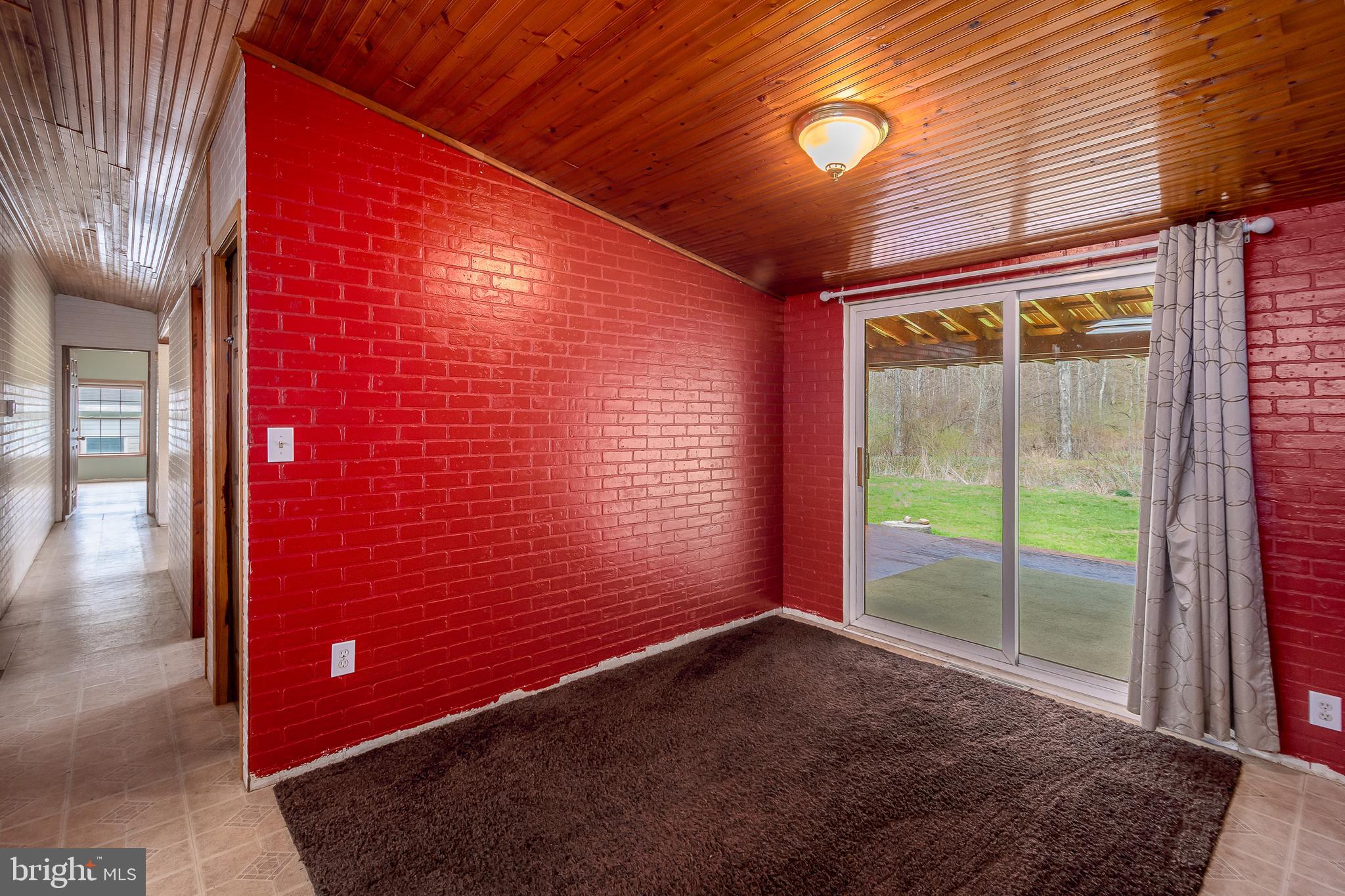 MILL RUN - Residential