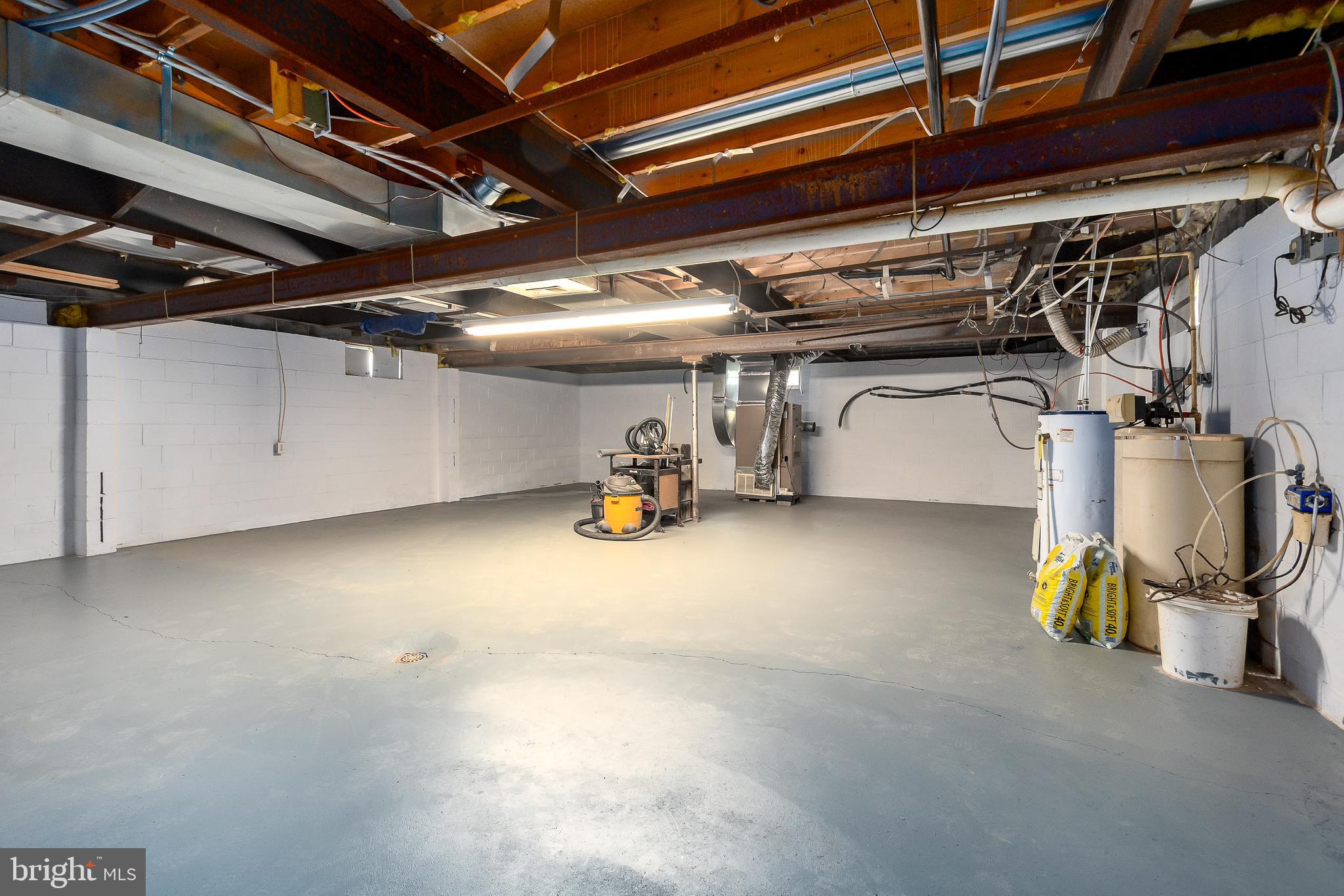 MILL RUN - Residential