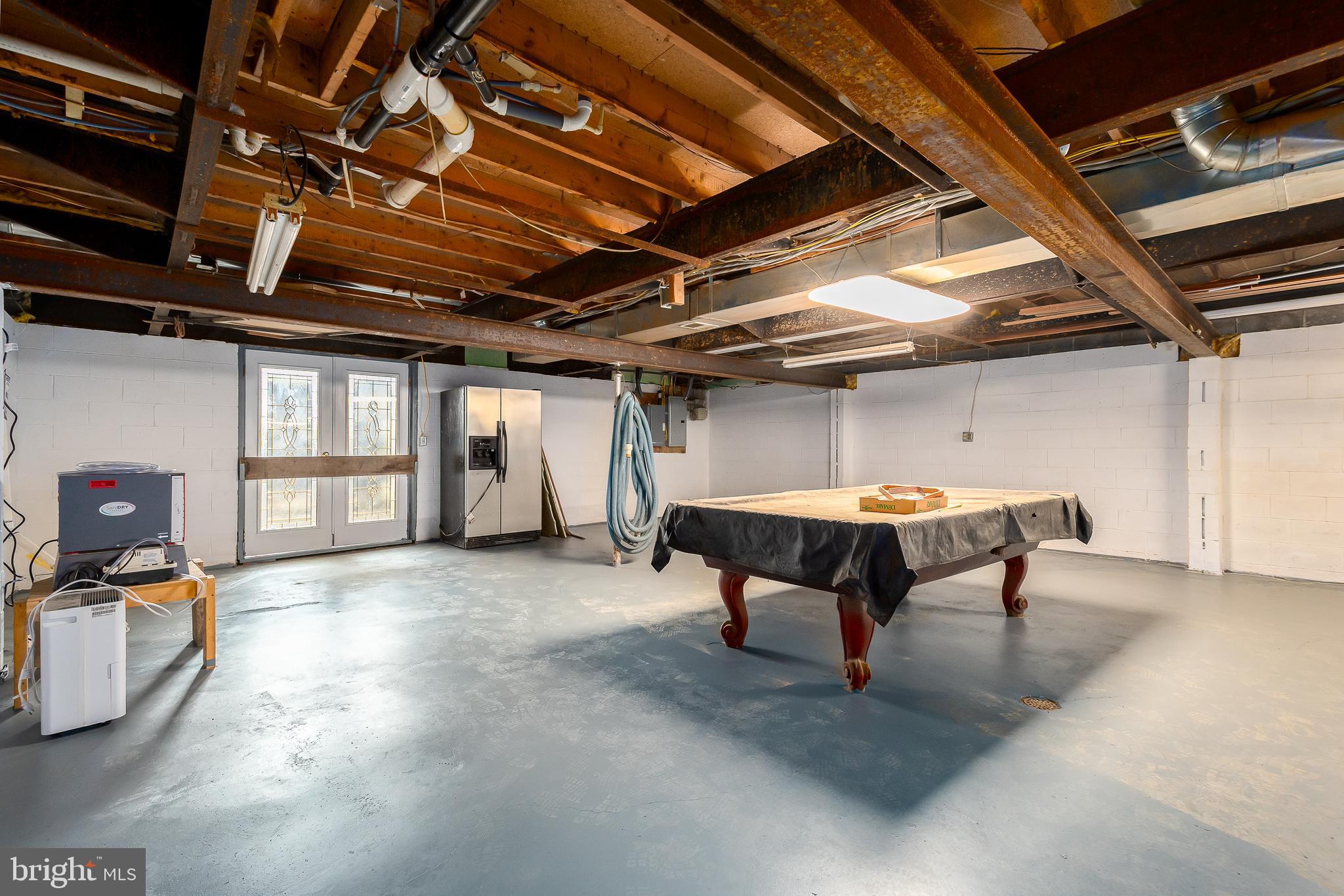 MILL RUN - Residential