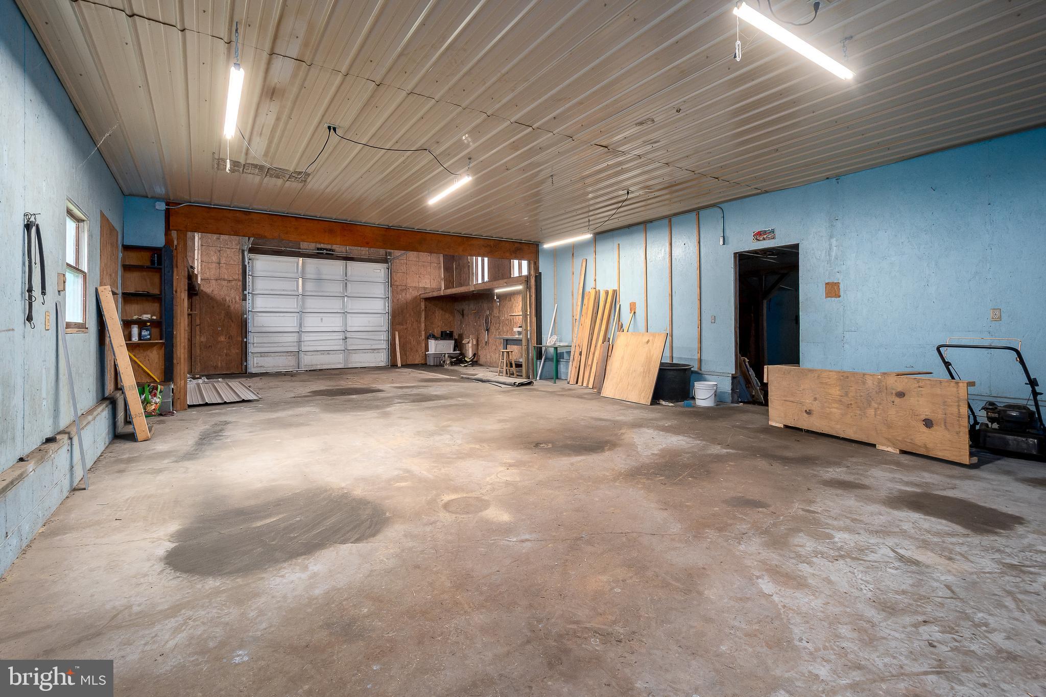 MILL RUN - Residential