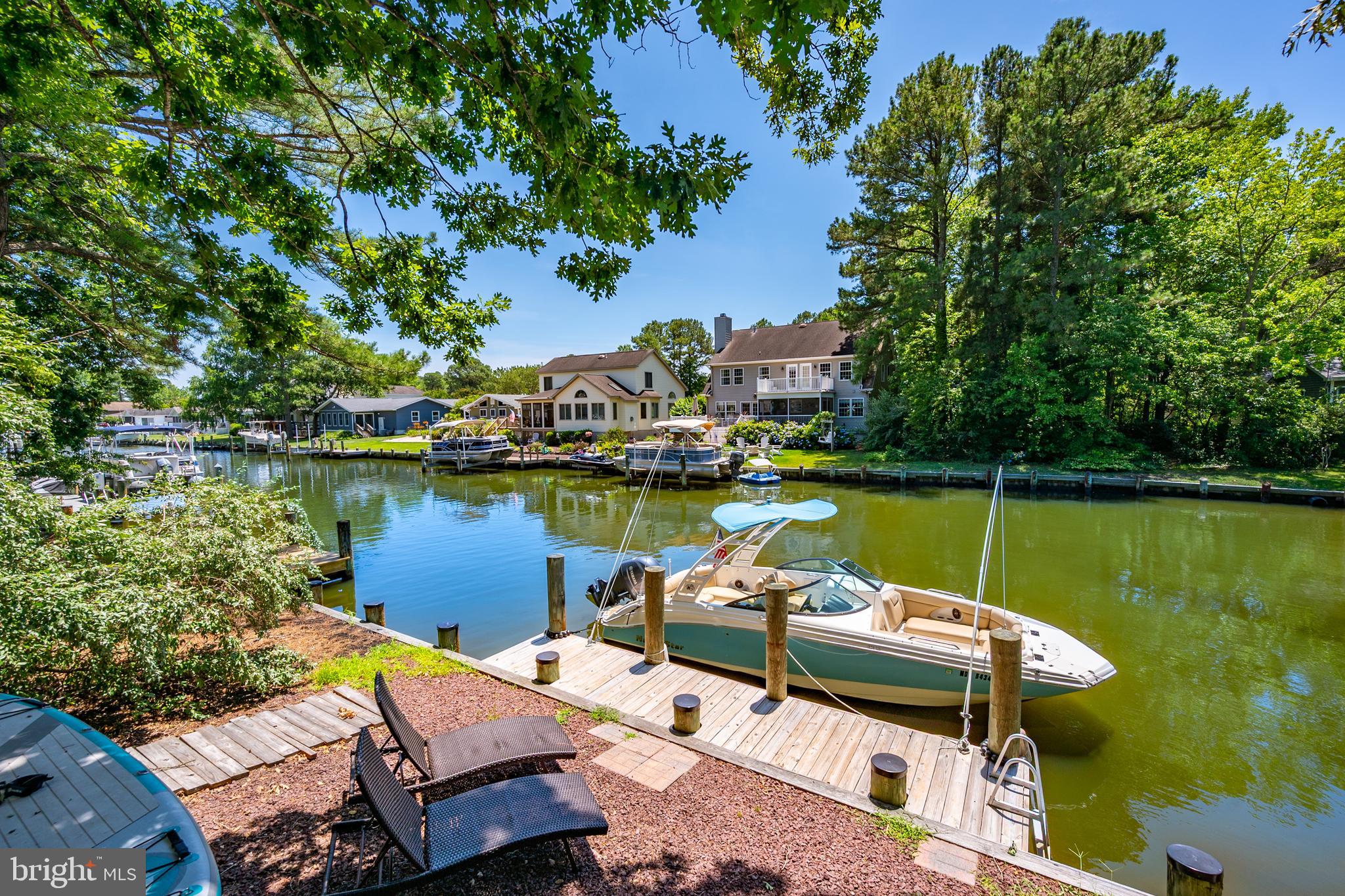 32 DRIFTWOOD LANE