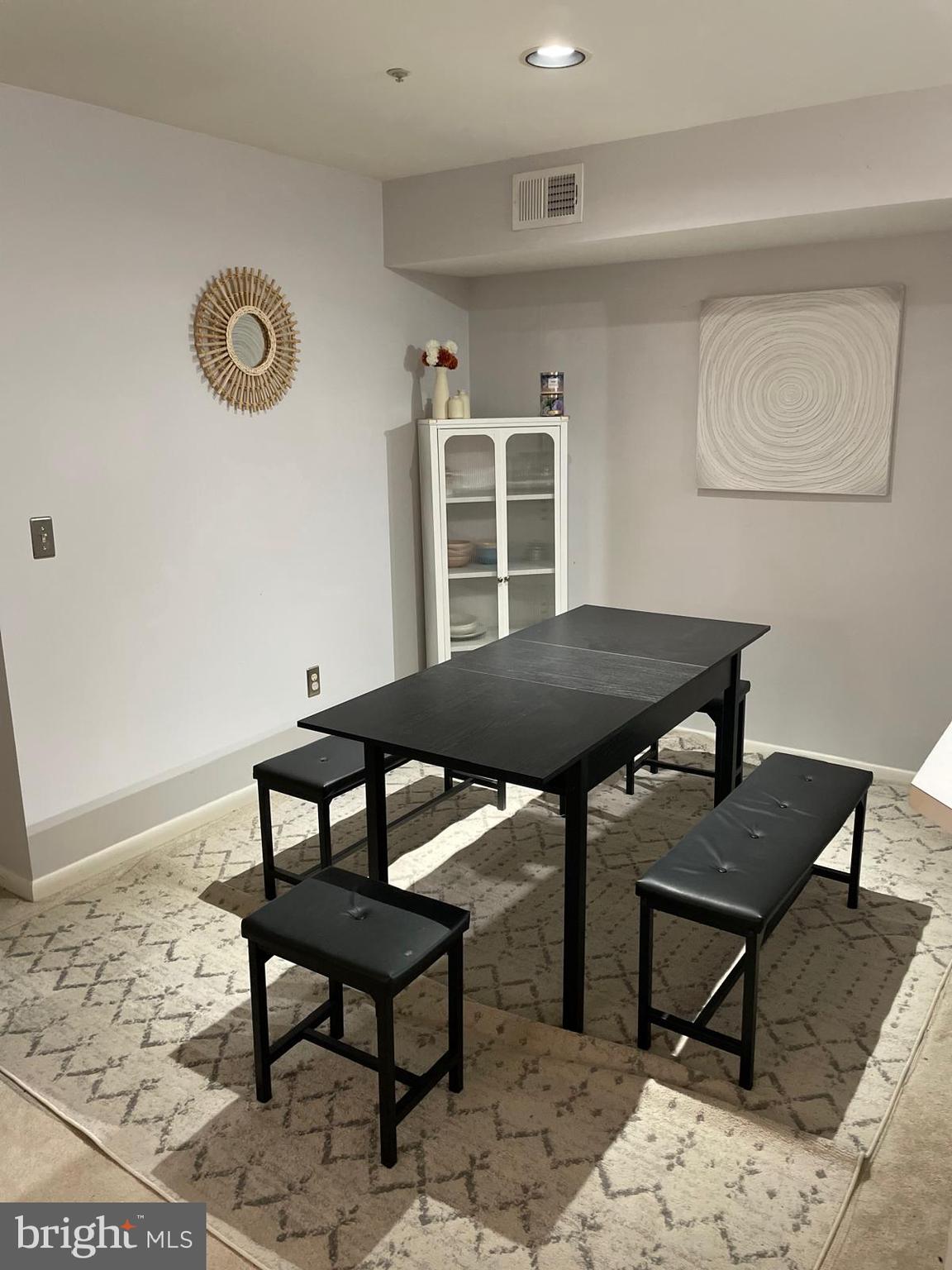 ANNAPOLIS OVERLOOK - Residential