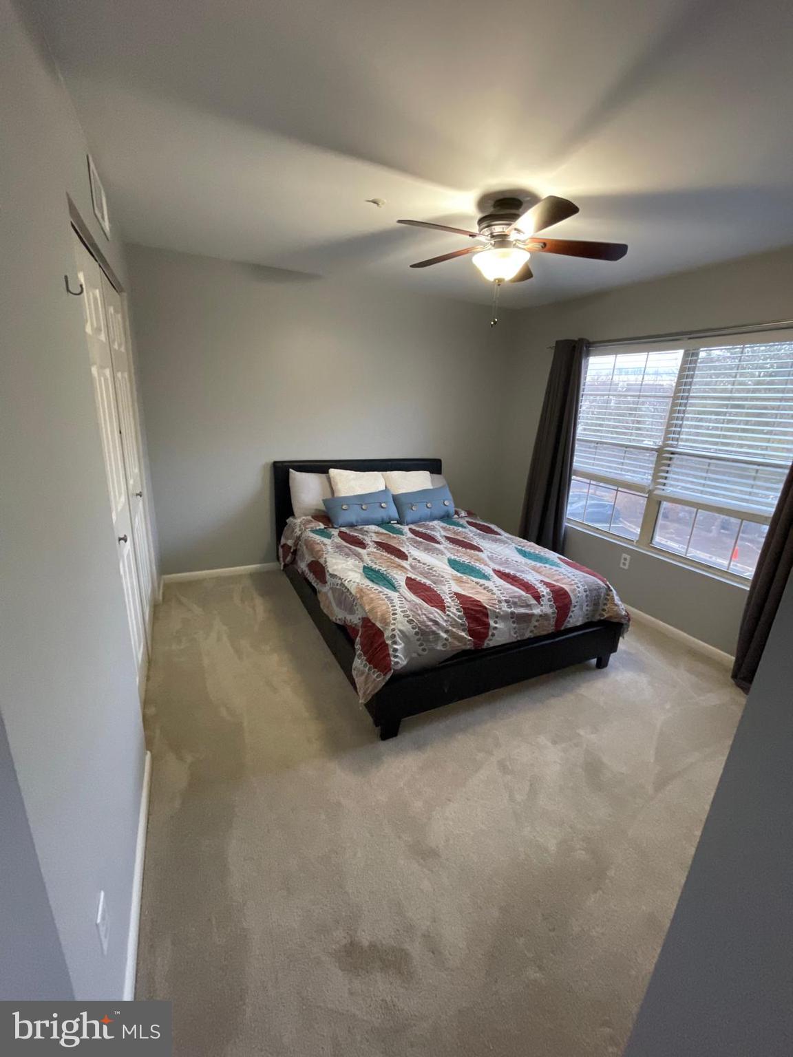 ANNAPOLIS OVERLOOK - Residential