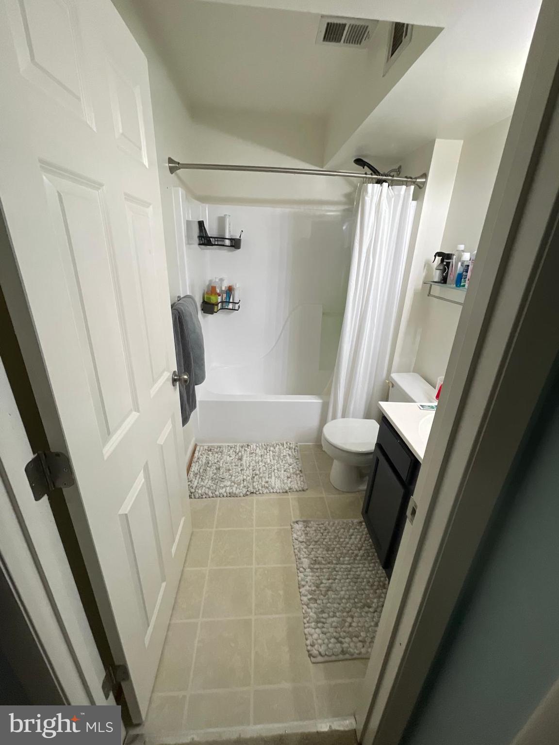 ANNAPOLIS OVERLOOK - Residential