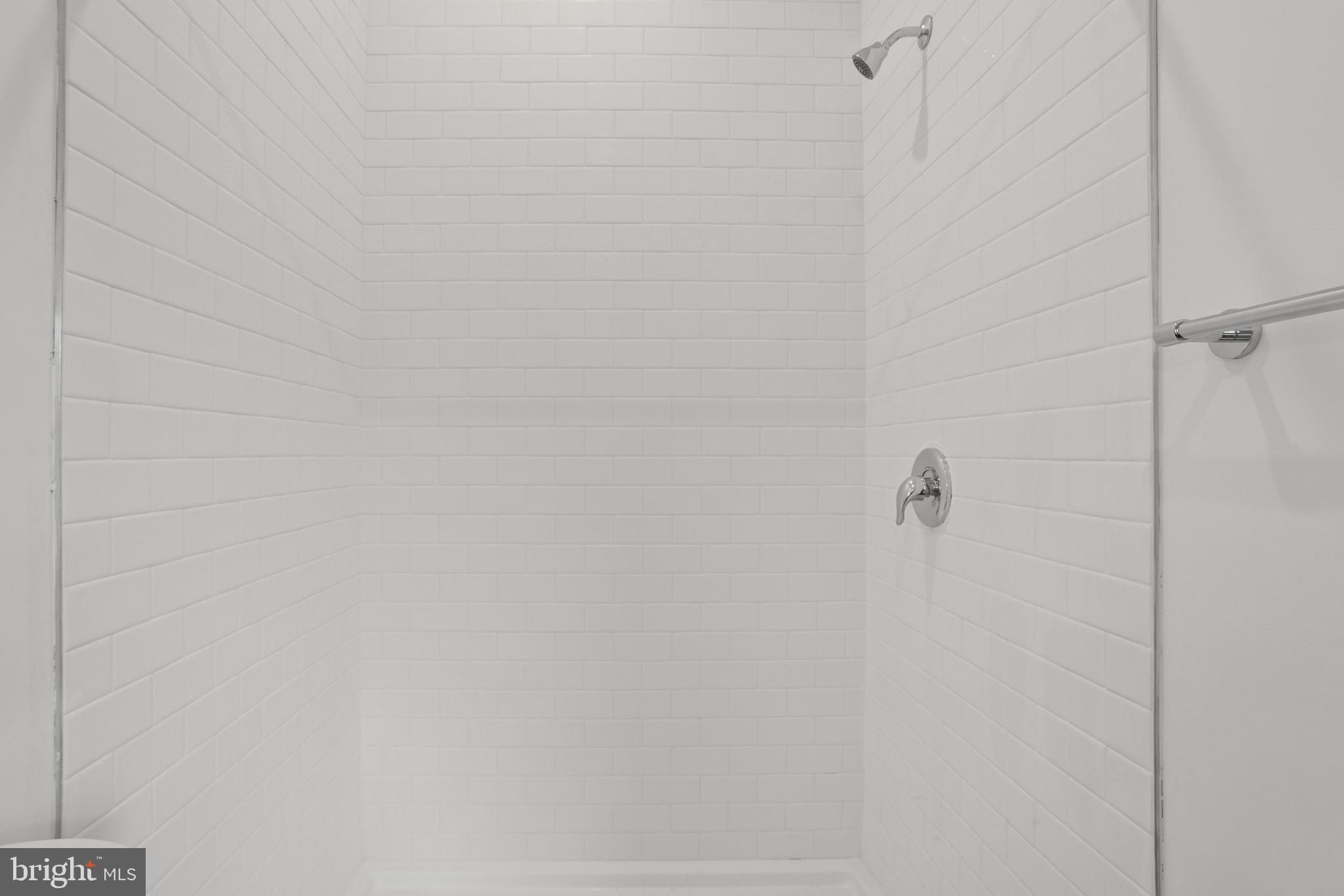 BUTCHERS HILL - Residential Lease