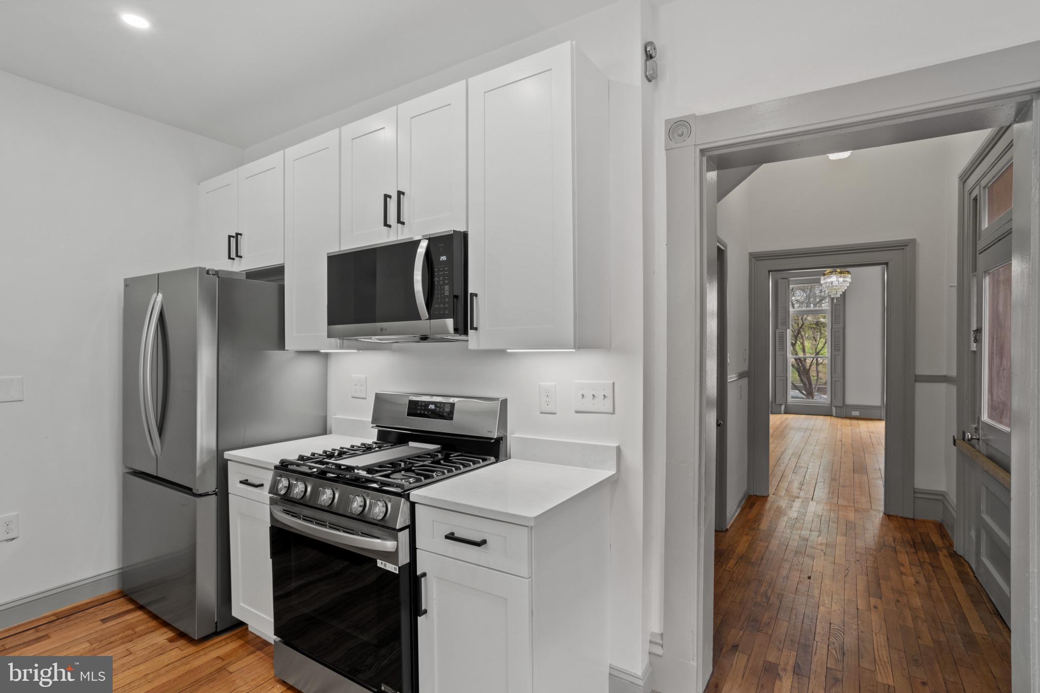 BUTCHERS HILL - Residential Lease