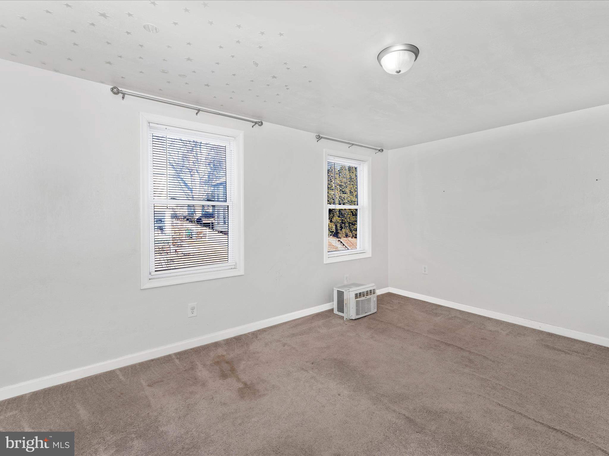 WAYNESBORO TWP - Residential