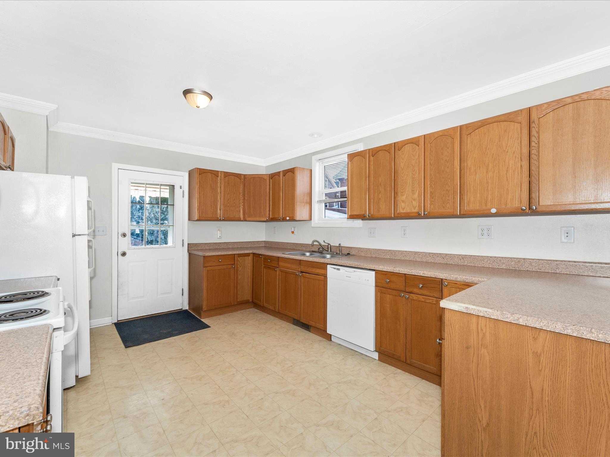 WAYNESBORO TWP - Residential