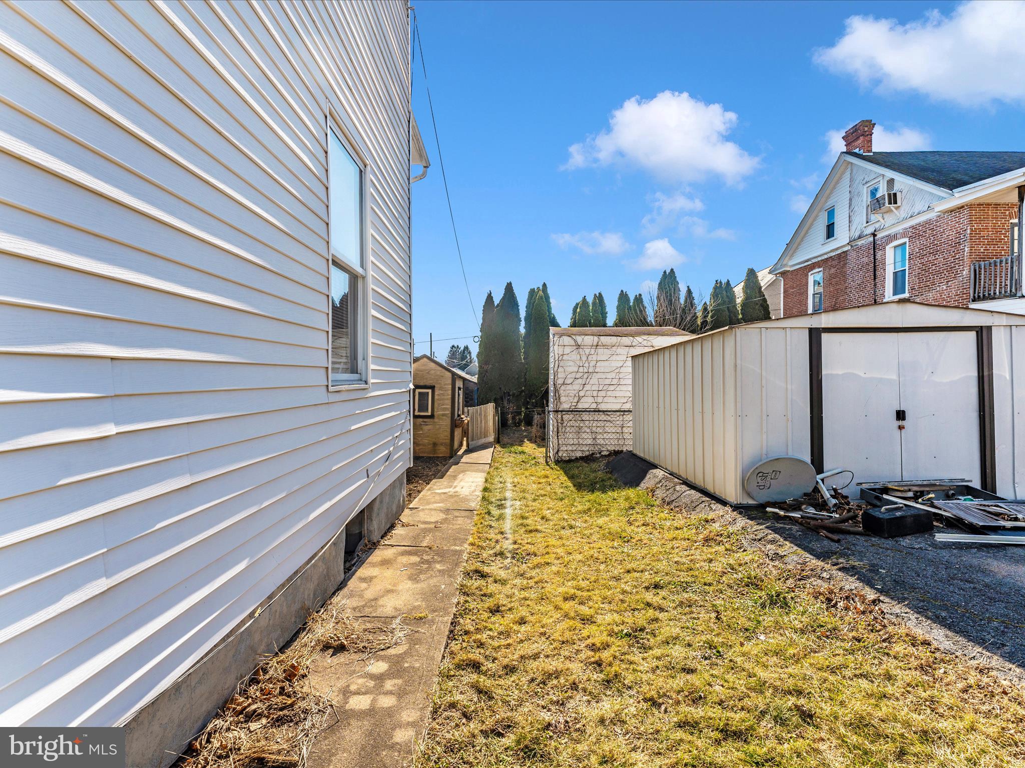 WAYNESBORO TWP - Residential