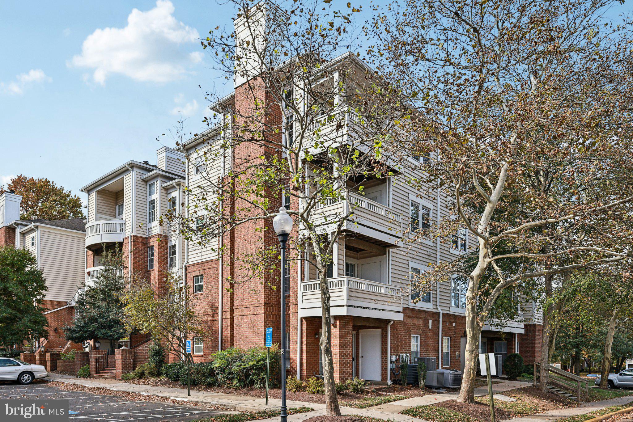 4225 MOZART BRIGADE LANE 94