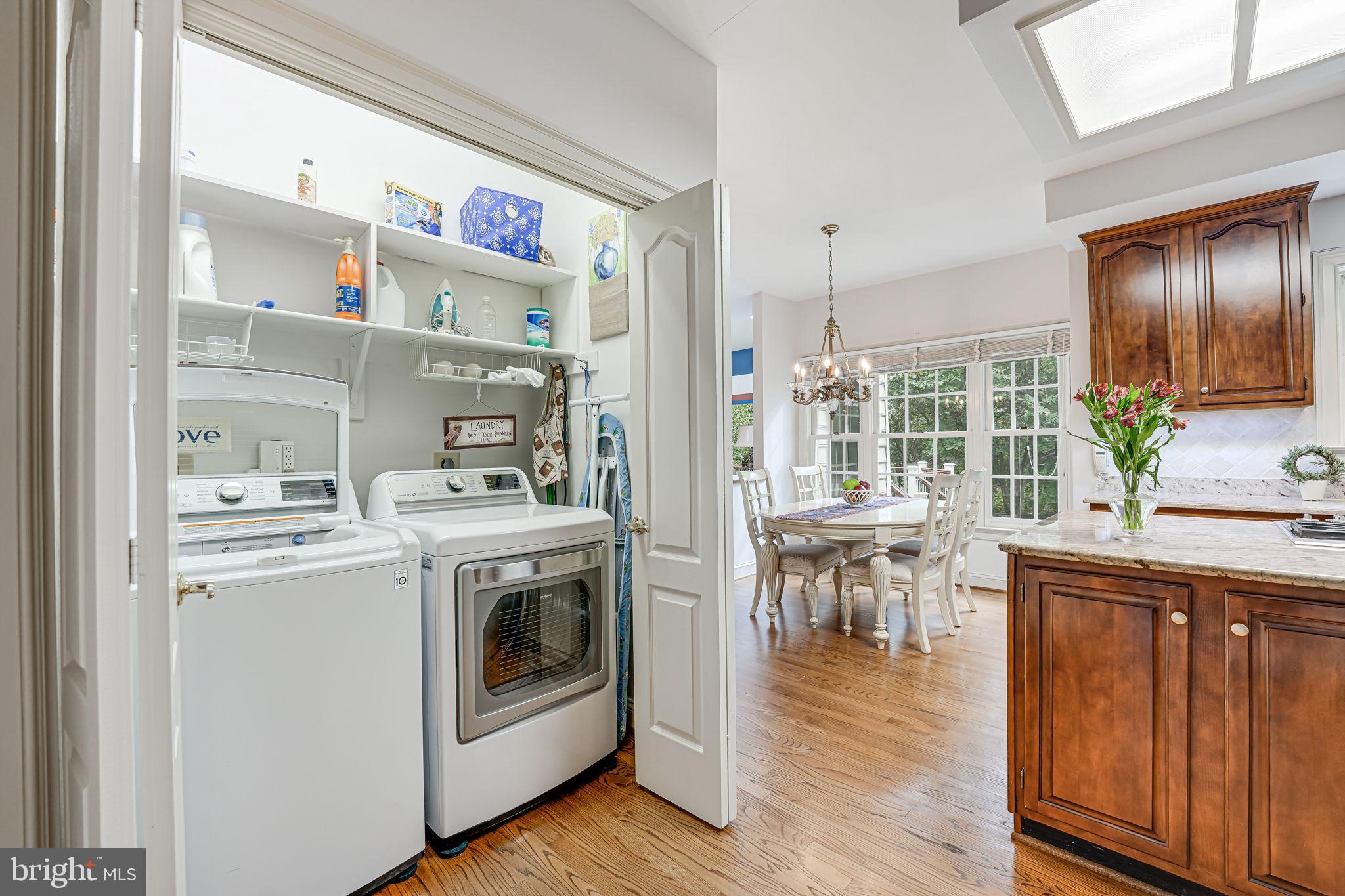 CENTURY OAK - Residential