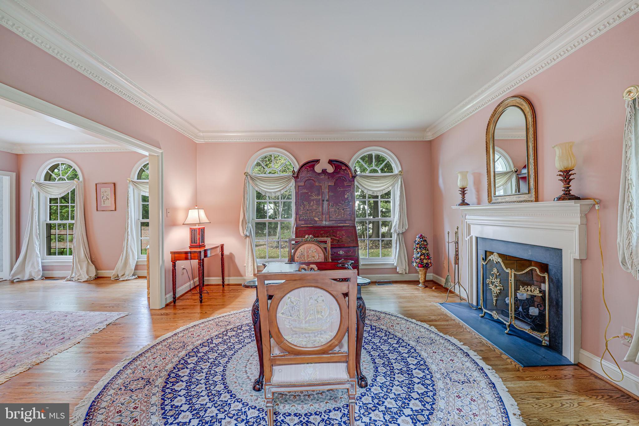 CENTURY OAK - Residential