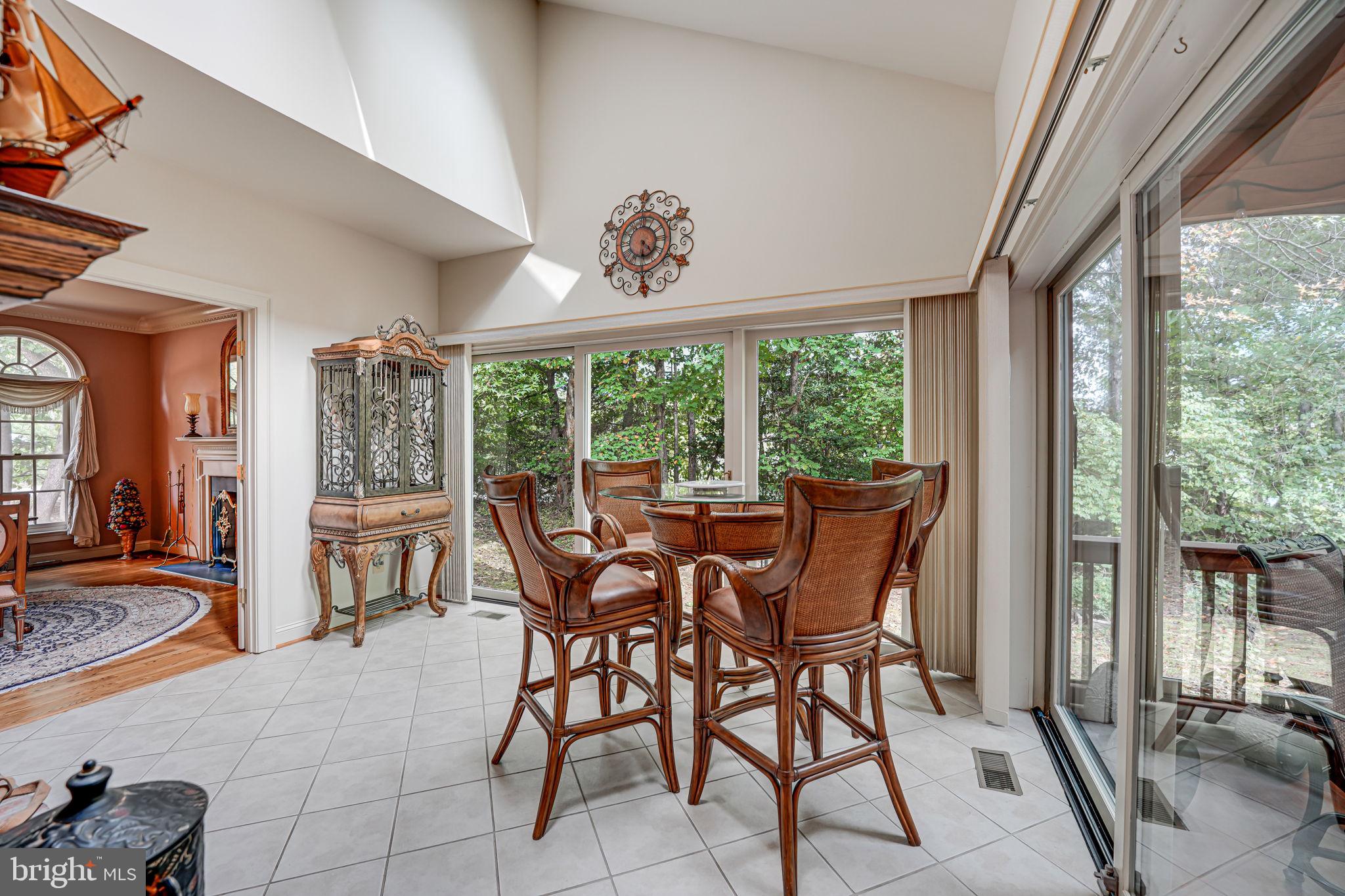 CENTURY OAK - Residential