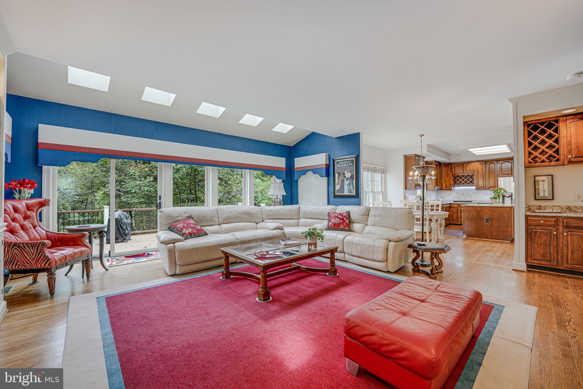 CENTURY OAK - Residential