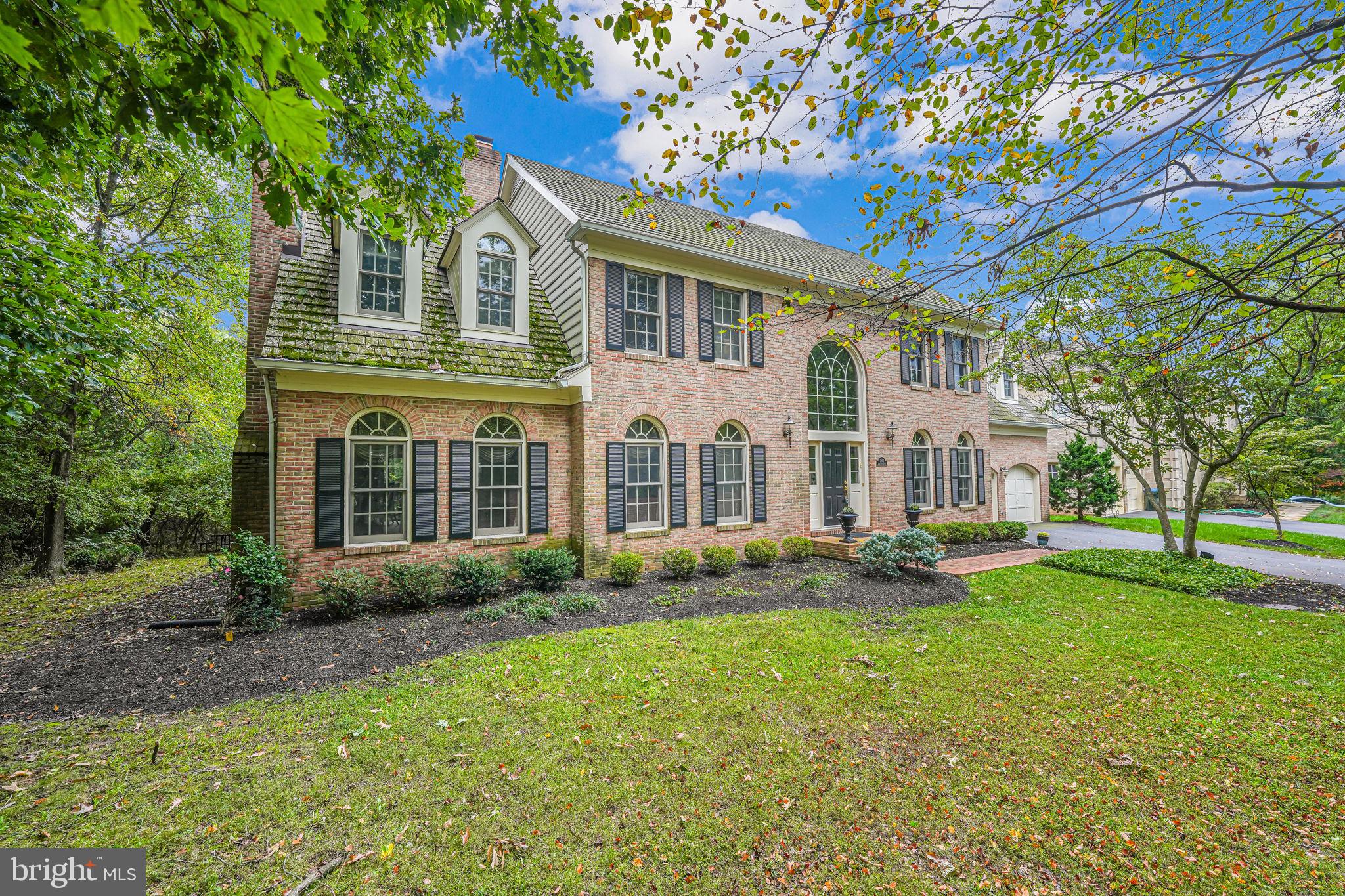 CENTURY OAK - Residential