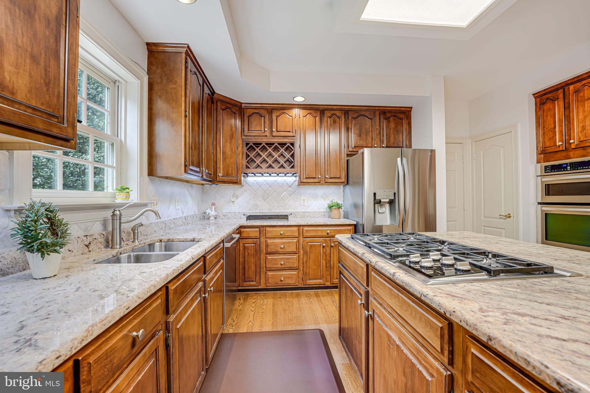 CENTURY OAK - Residential