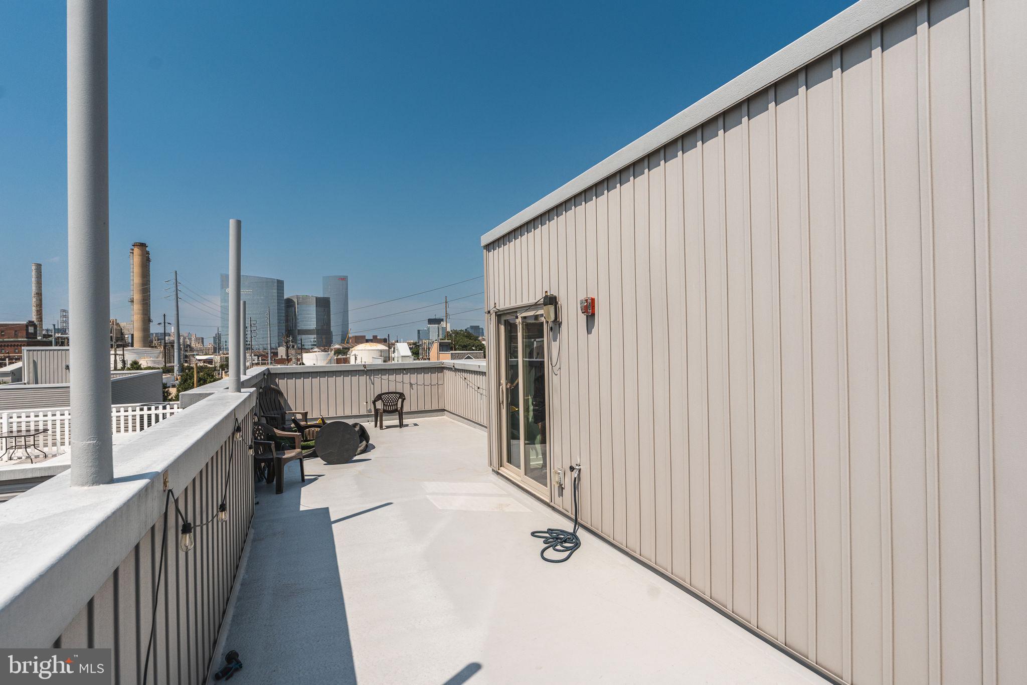 POINT BREEZE - Residential Income