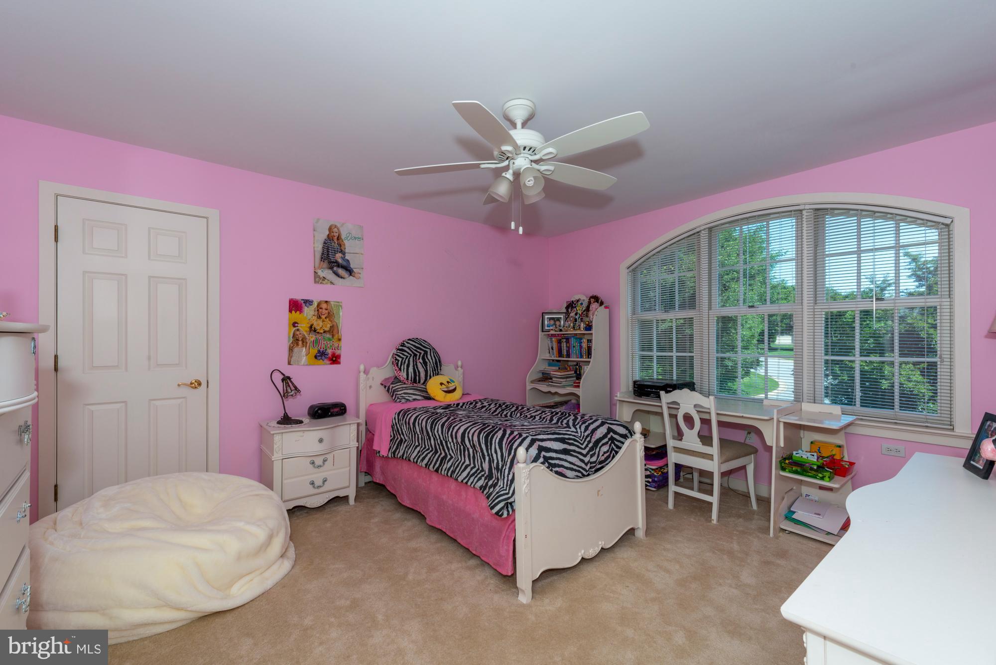 OAK LANE - Residential